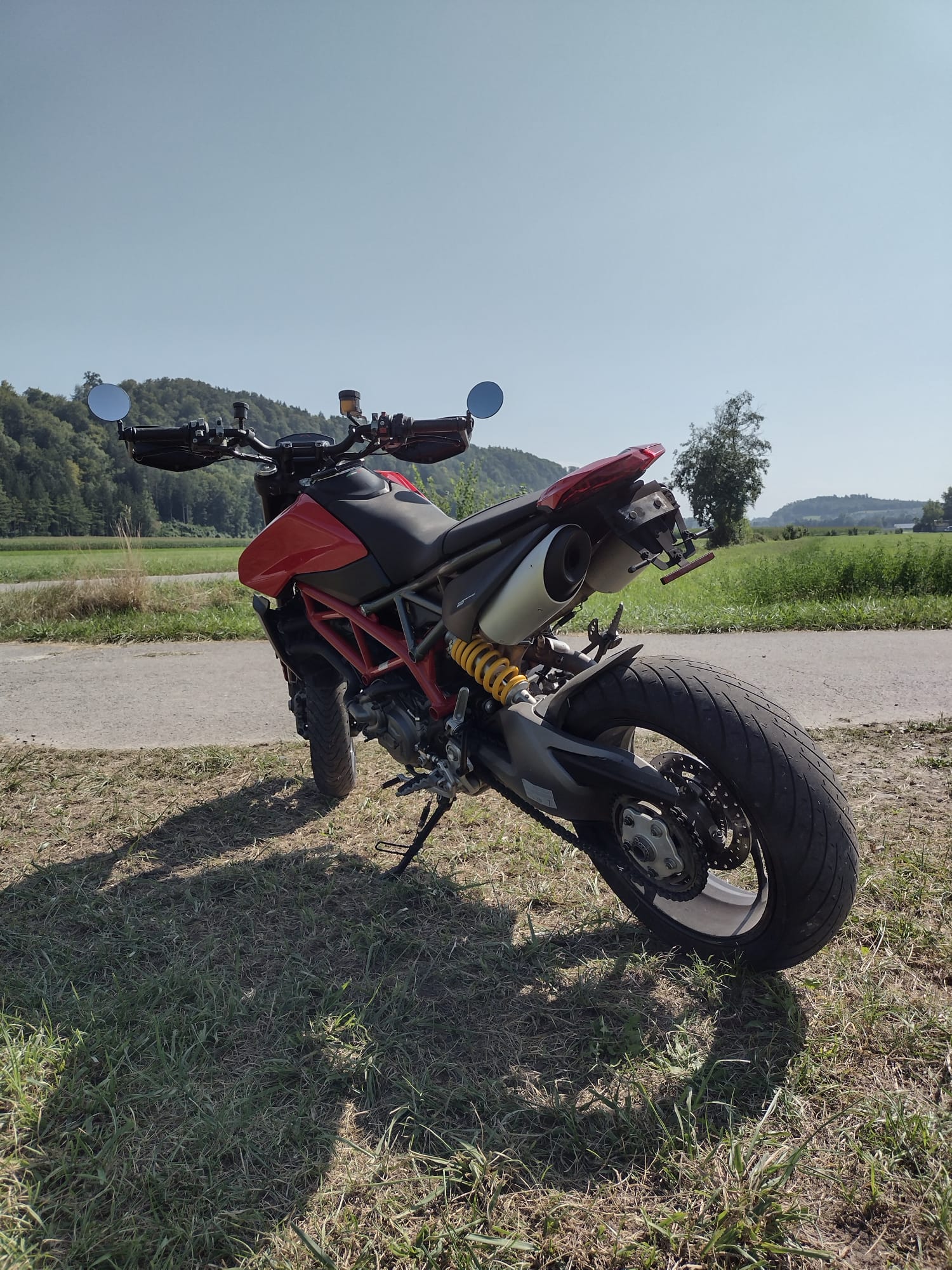 DUCATI Hypermotard 950-image-3