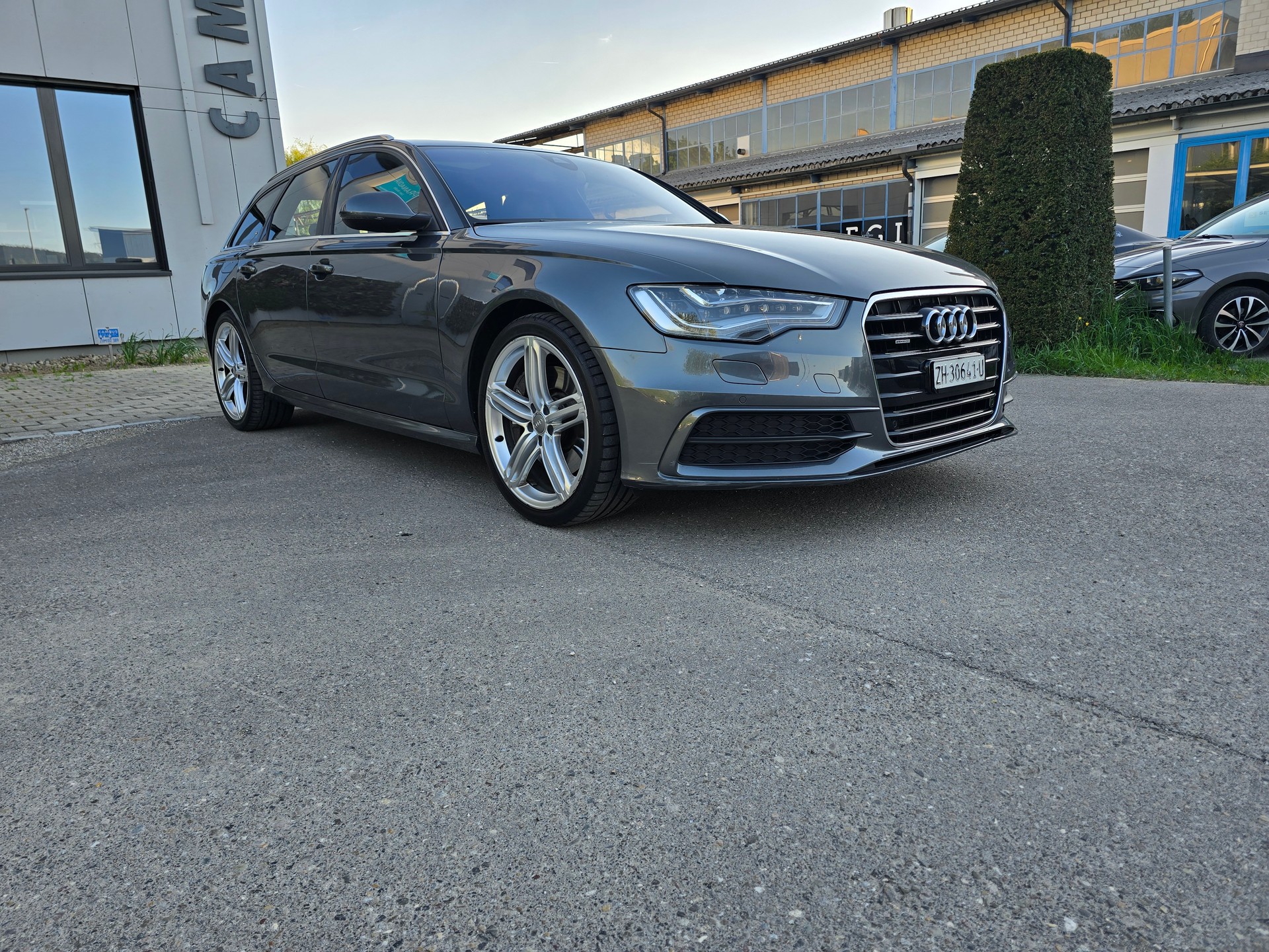 AUDI A6 Avant 3.0 TFSI V6 quattro S-tronic-image-2