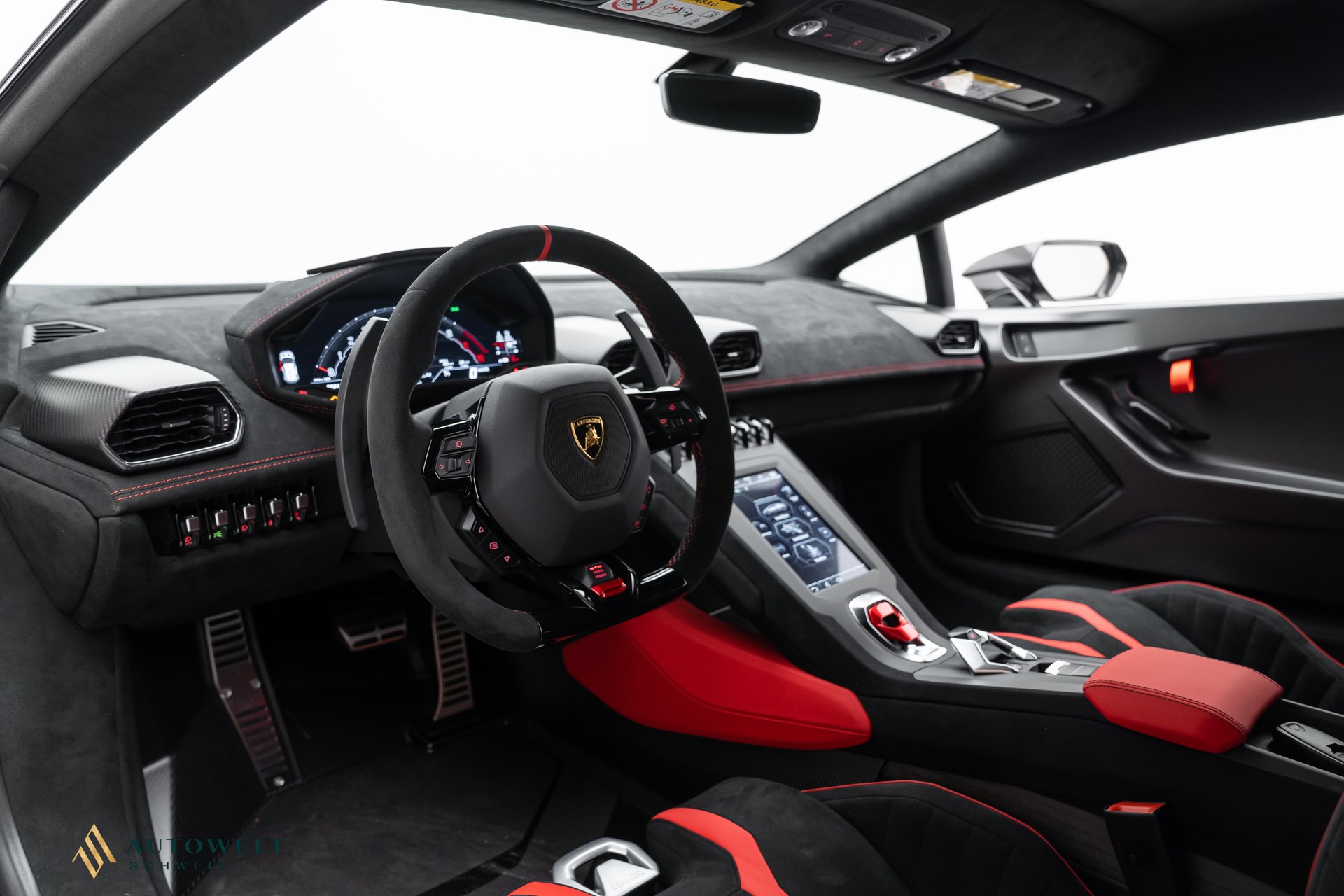 LAMBORGHINI Huracan STO Coupé DCT RWD-image-5