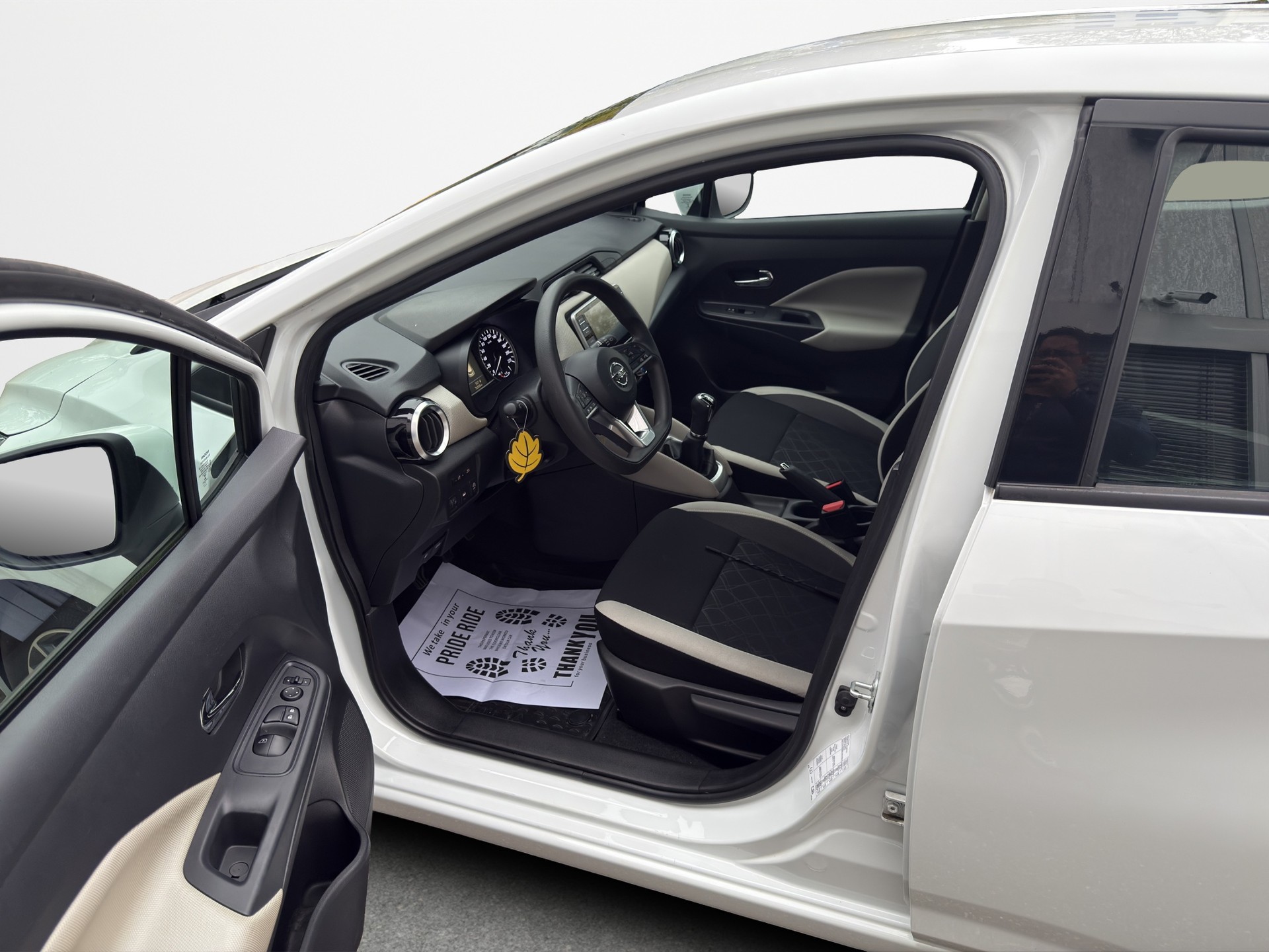 NISSAN Micra 1.5 dCi acenta-image-9
