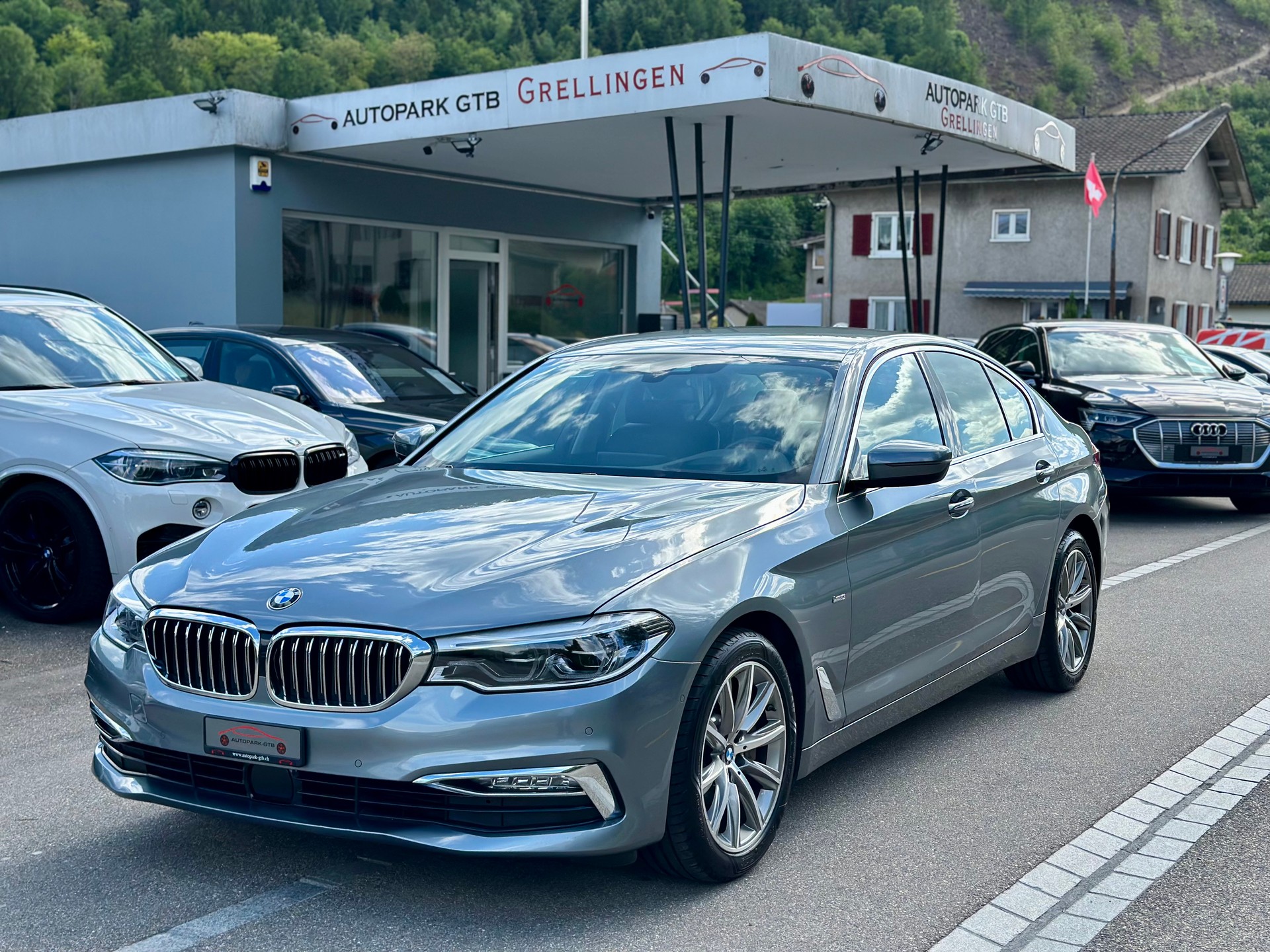 BMW 530d xDrive Luxury Line Steptronic
