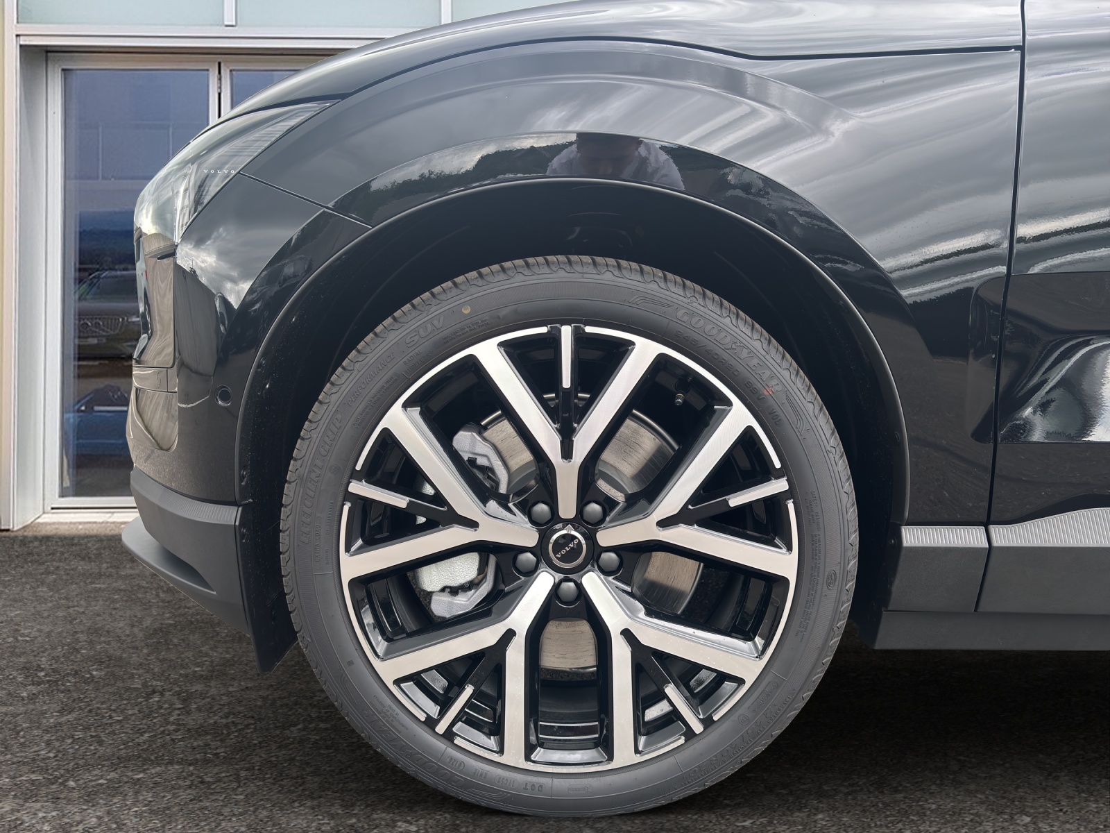VOLVO EX30 E60 Twin Ultra Performance AWD-image-17