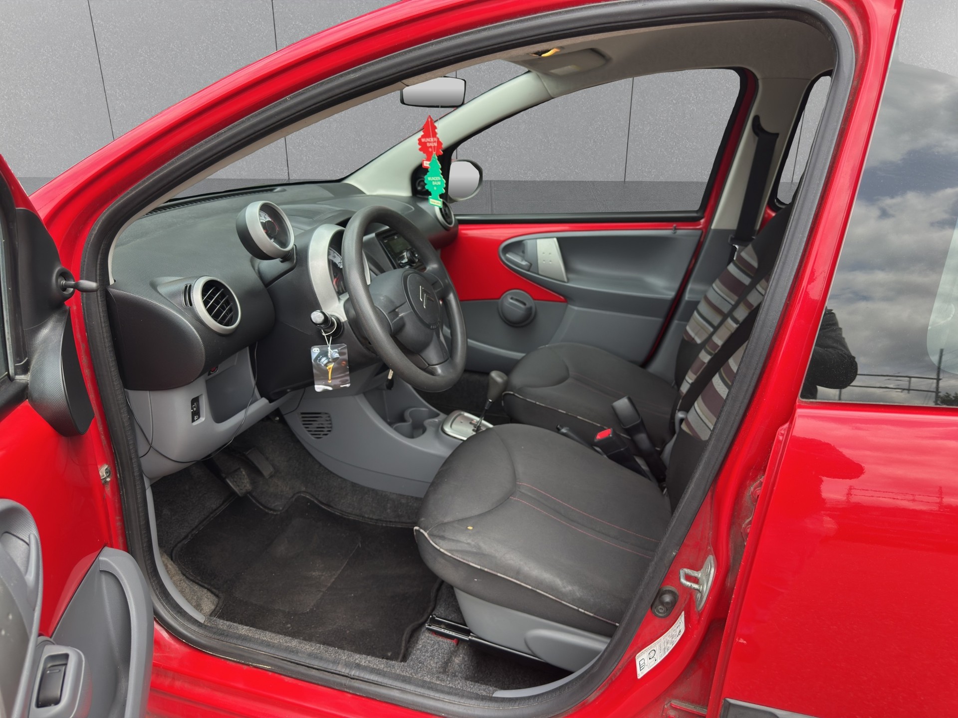 CITROEN C1 1.0i Sélection EGS-image-7