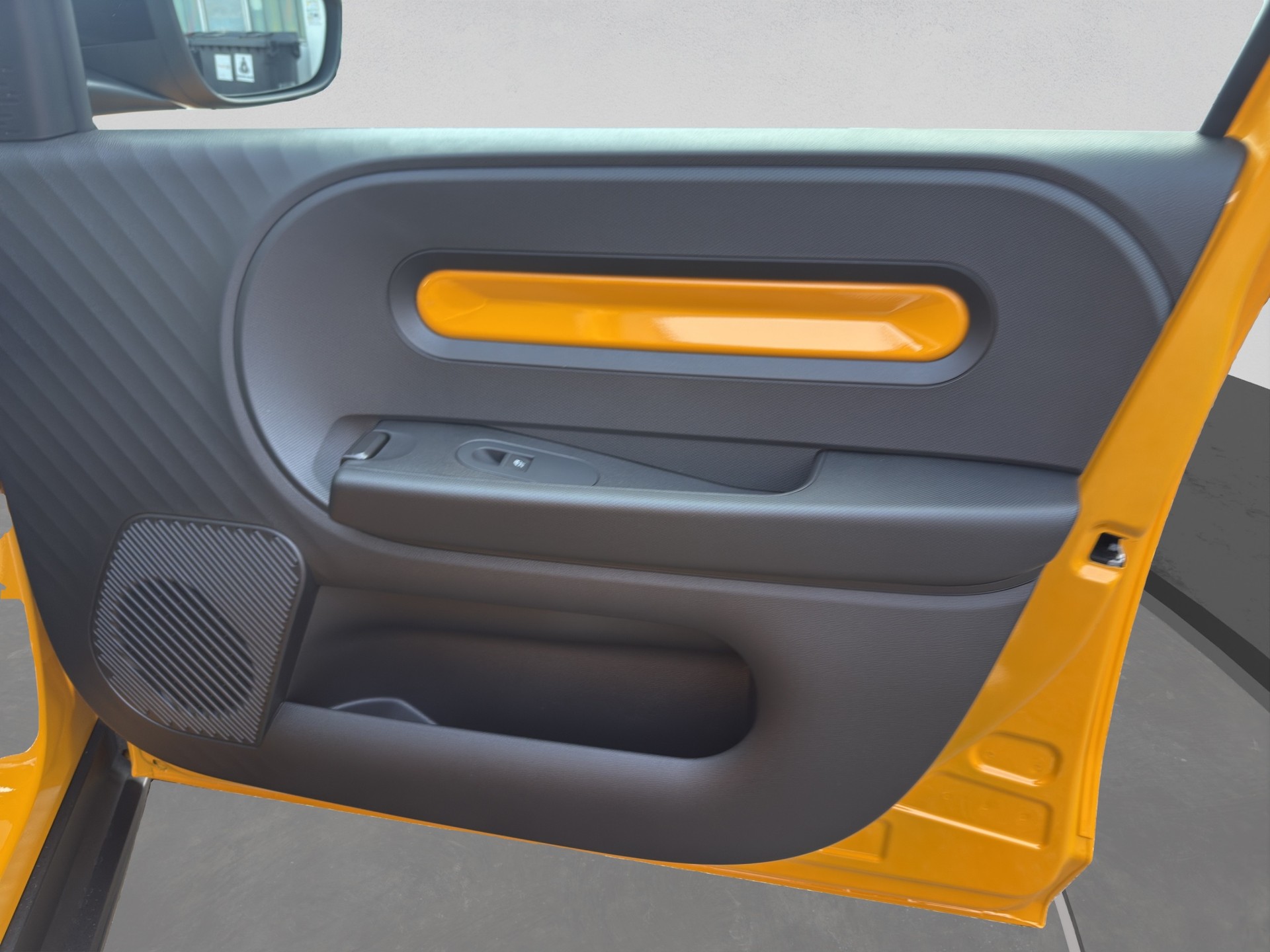 RENAULT Twingo E-Tech 27kWh Techno-image-17