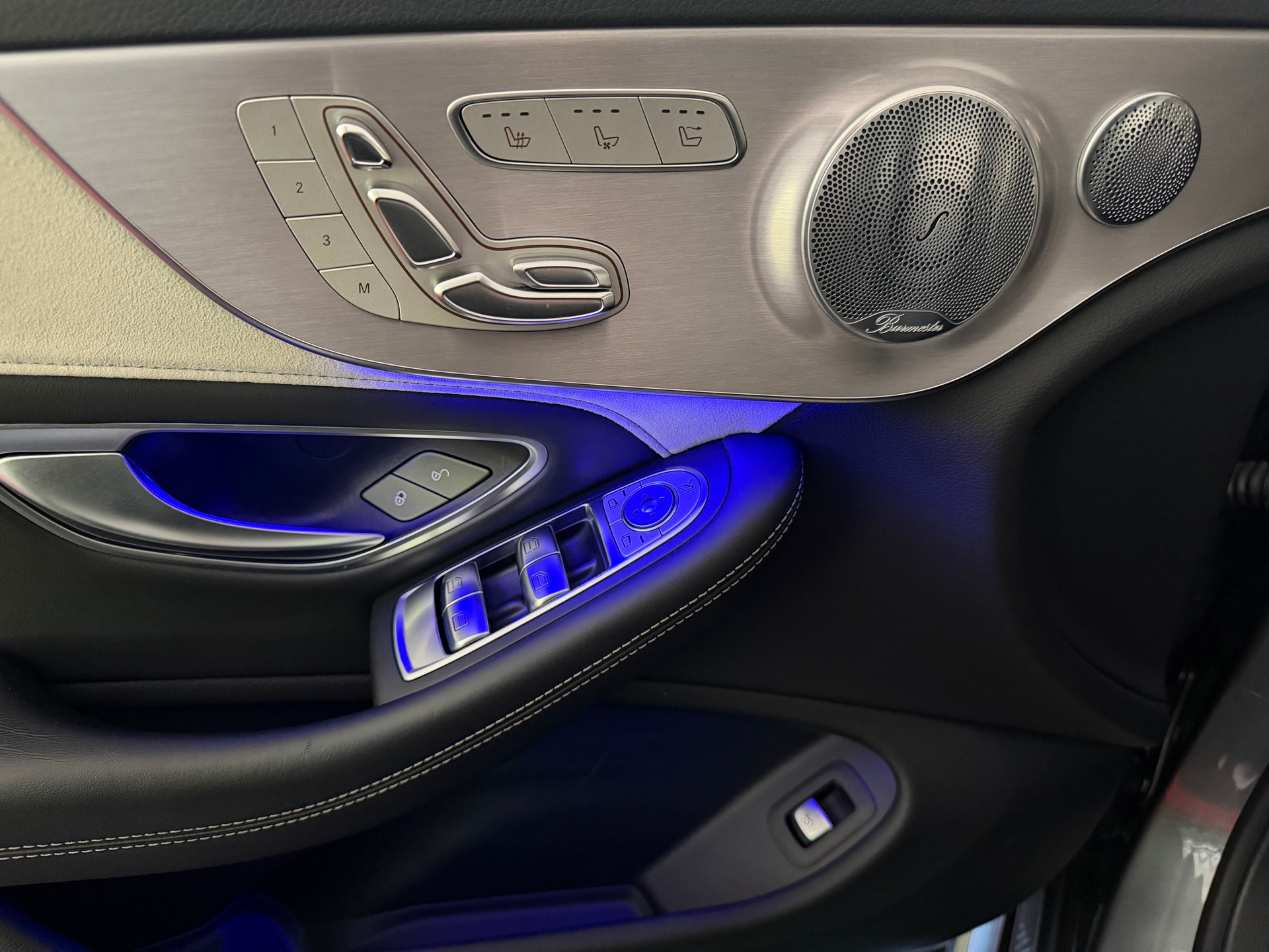 MERCEDES-BENZ C 63 S AMG-image-13
