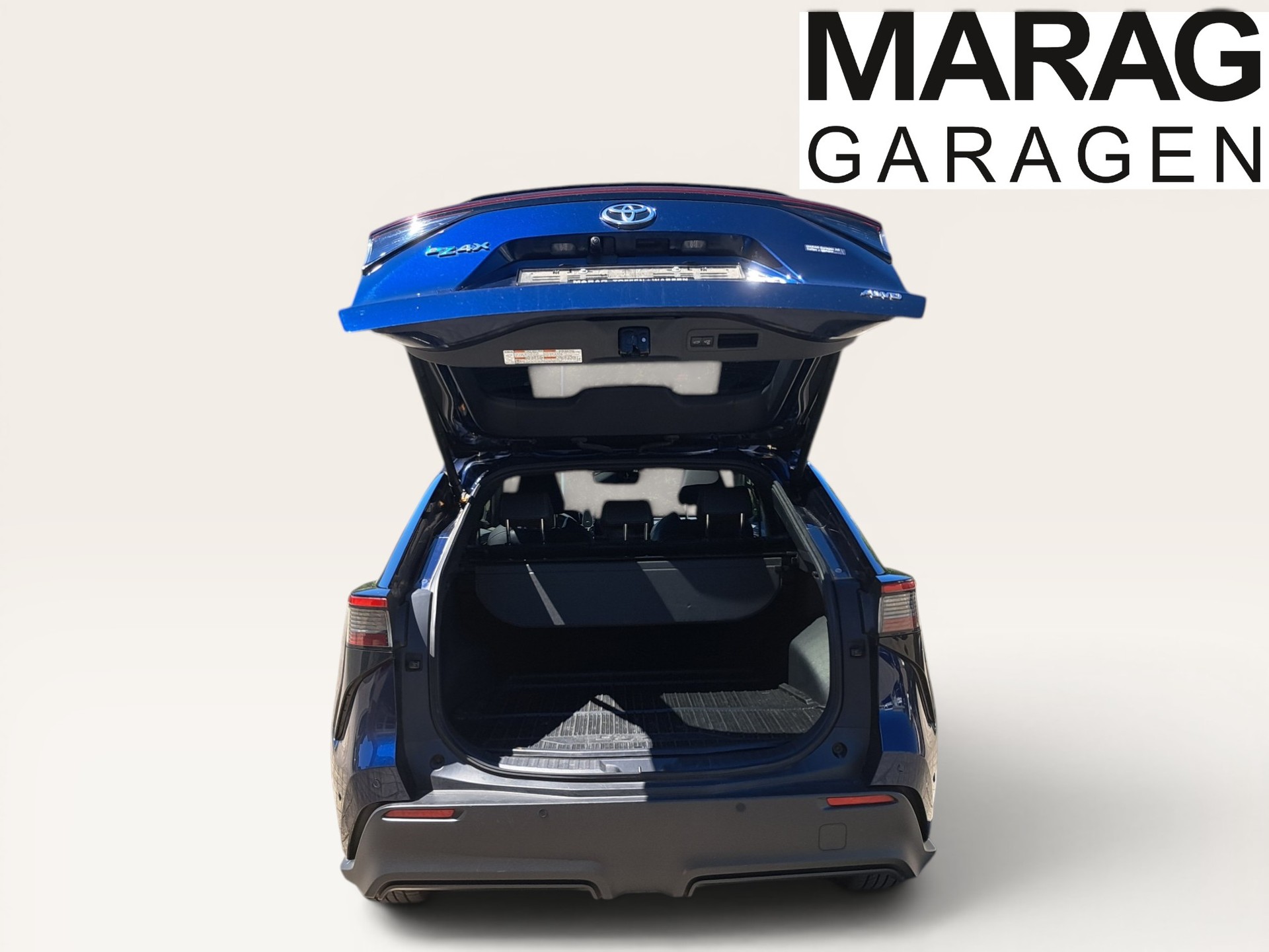 TOYOTA bZ4X Premium 71,4 kWh 4WD-image-9