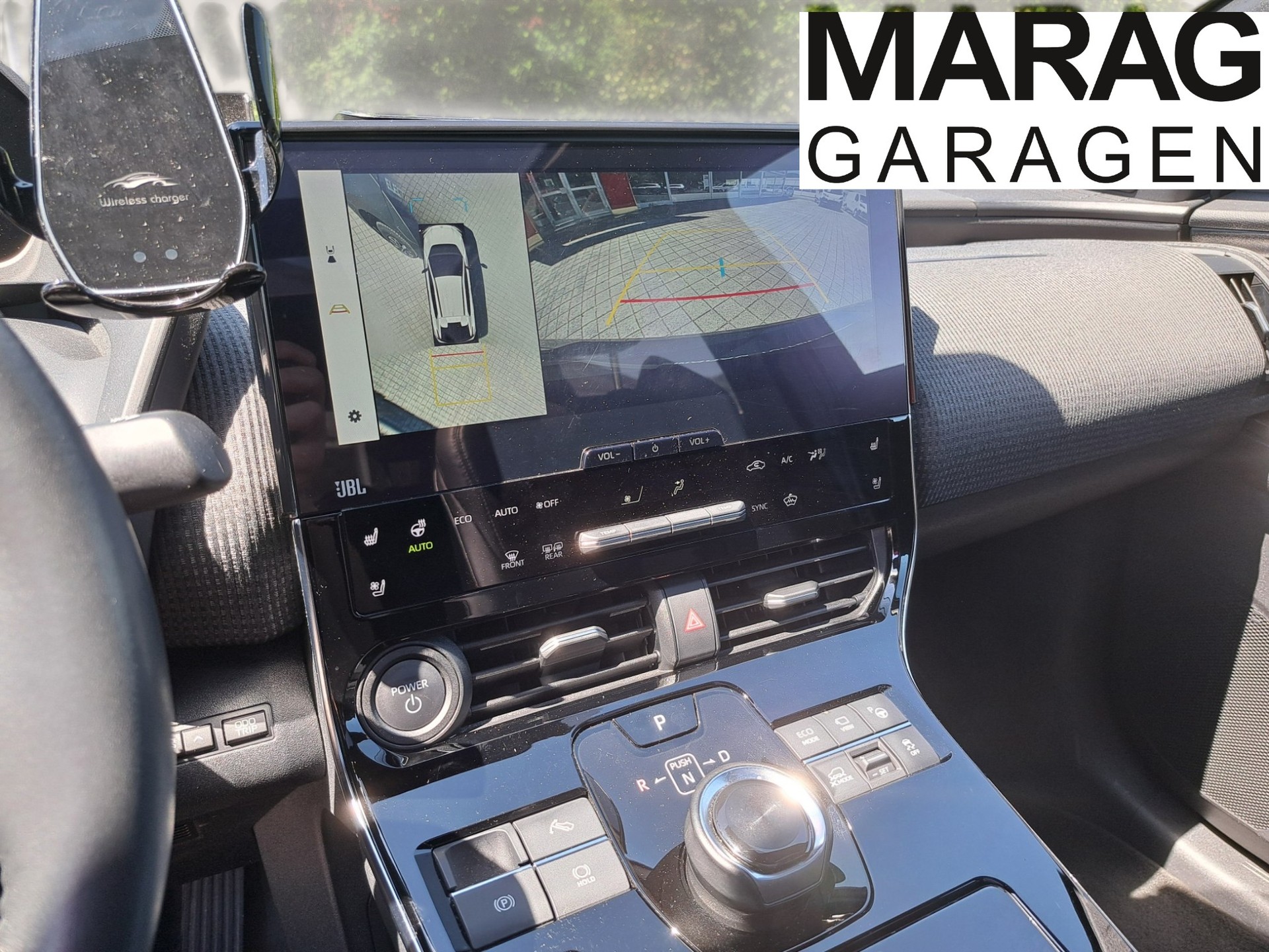 TOYOTA bZ4X Premium 71,4 kWh 4WD-image-13