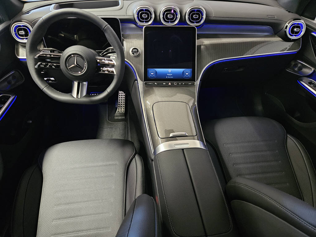 MERCEDES-BENZ GLC 220 d 4Matic AMG Line-image-7