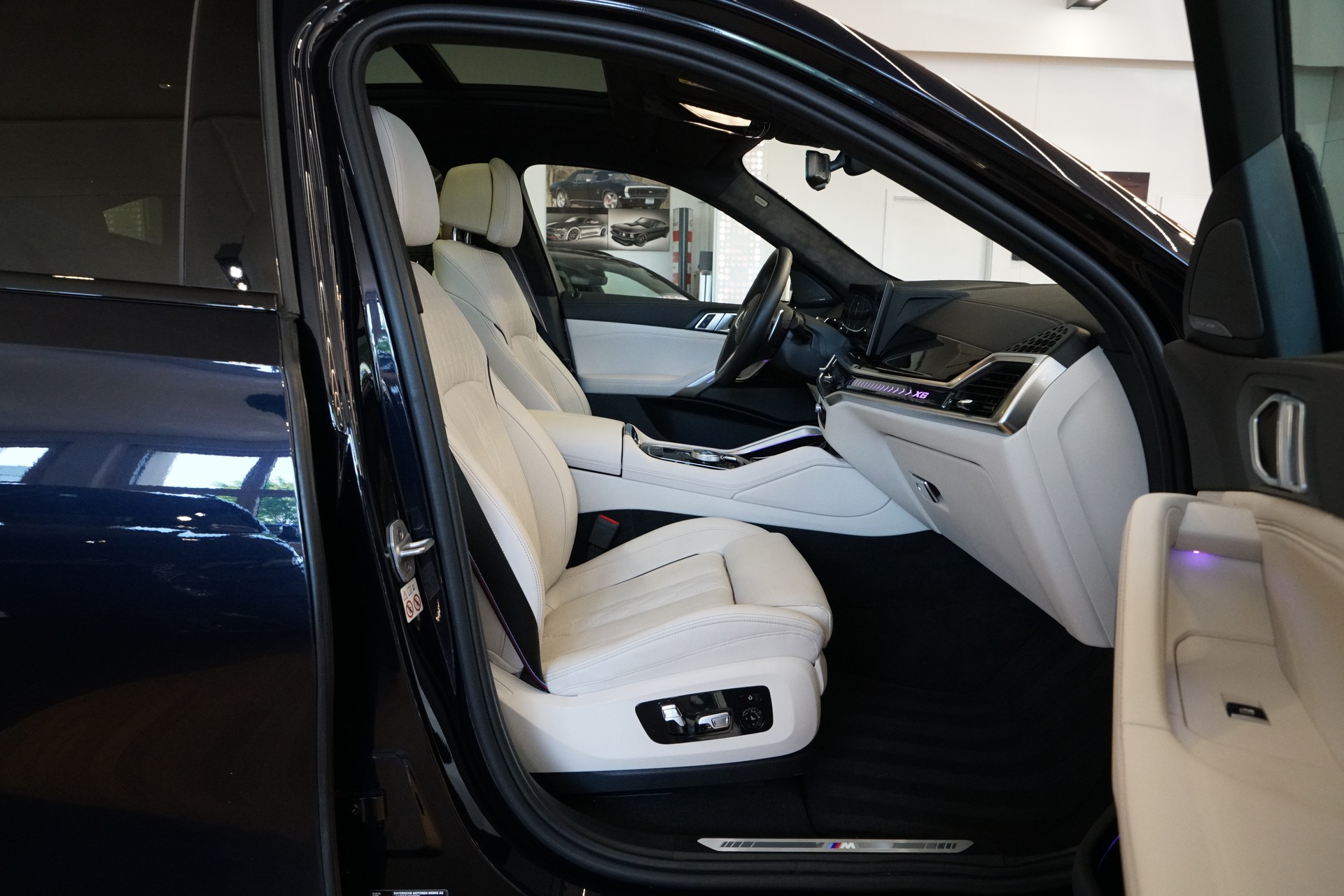 BMW X6 xDrive 48V 40i M Sport Pro Steptronic-image-25