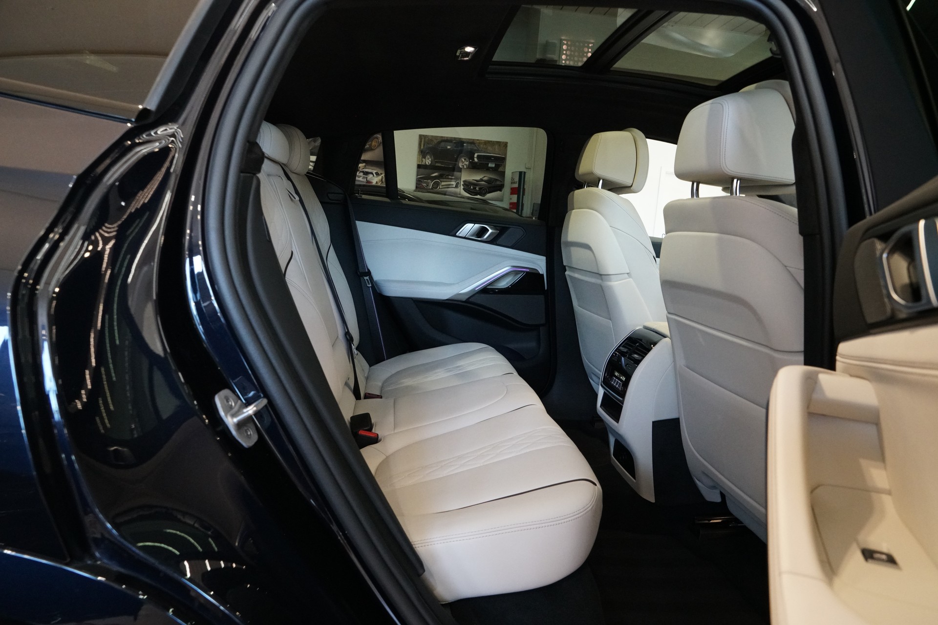BMW X6 xDrive 48V 40i M Sport Pro Steptronic-image-22