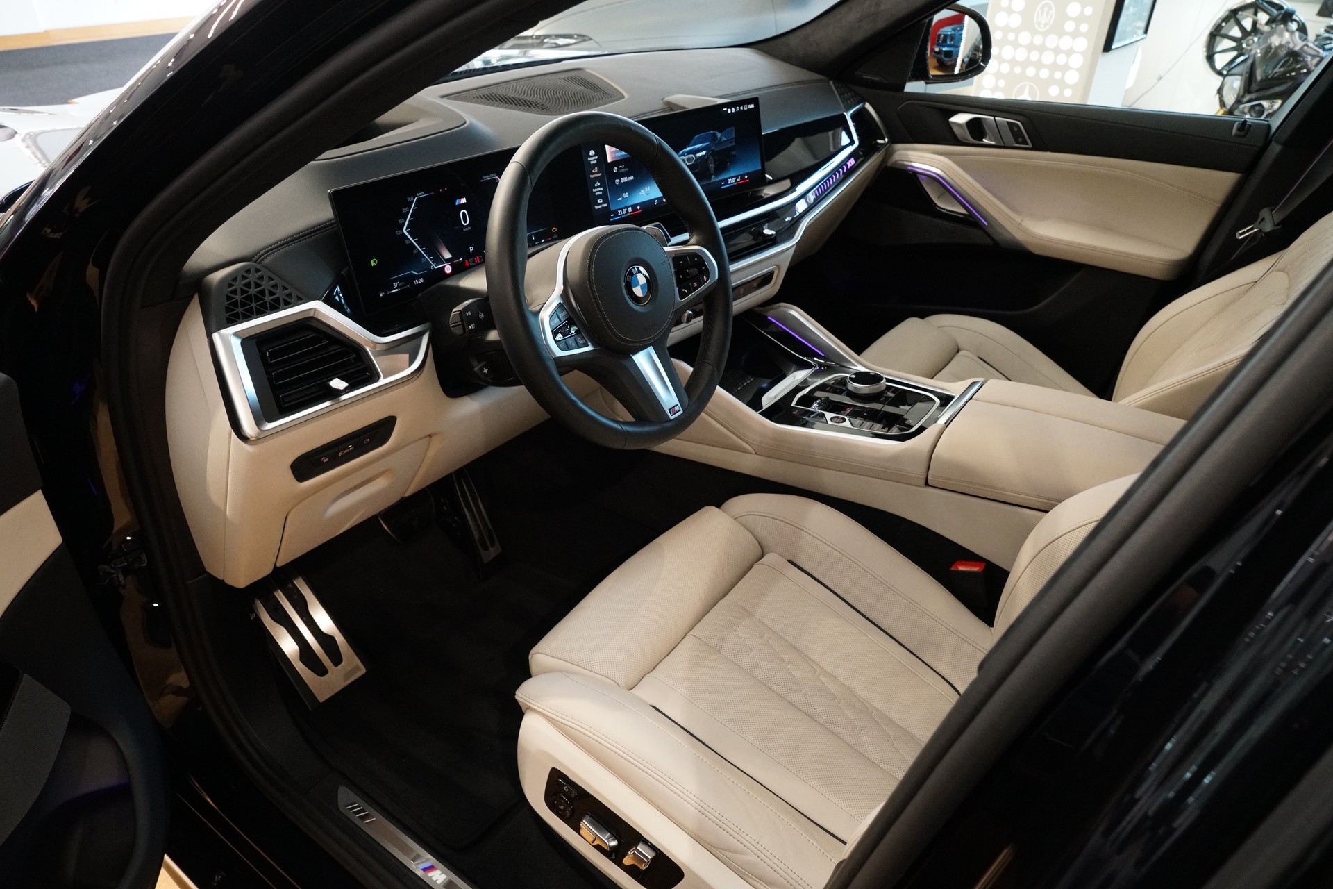 BMW X6 xDrive 48V 40i M Sport Pro Steptronic-image-12