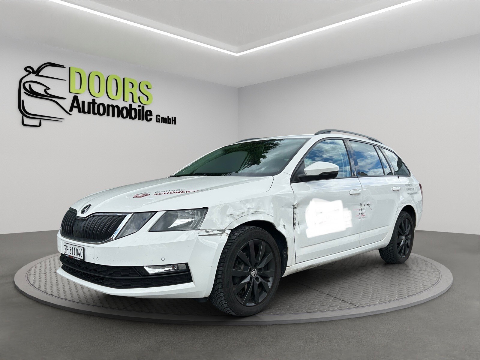 SKODA Octavia Combi 1.6 TDI Ambition DSG-showroom-element-2