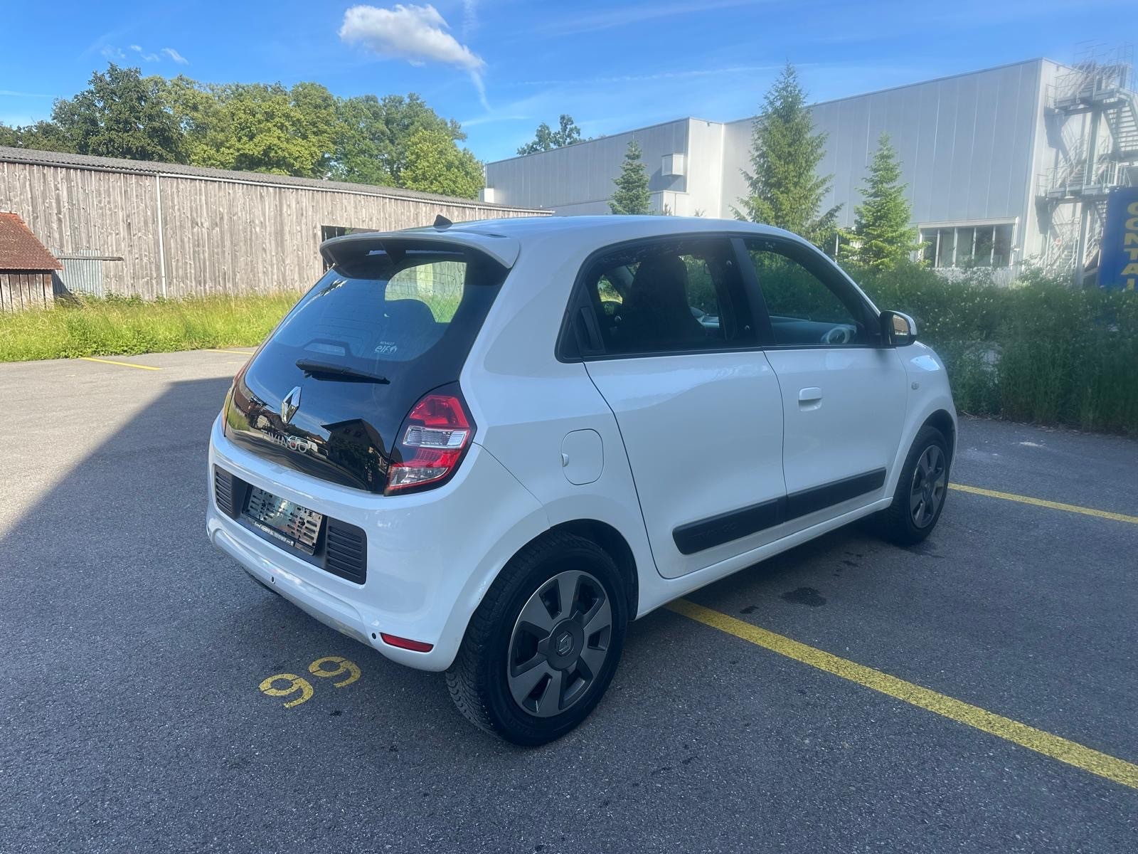 RENAULT Twingo 0.9 Zen EDC-showroom-element-3