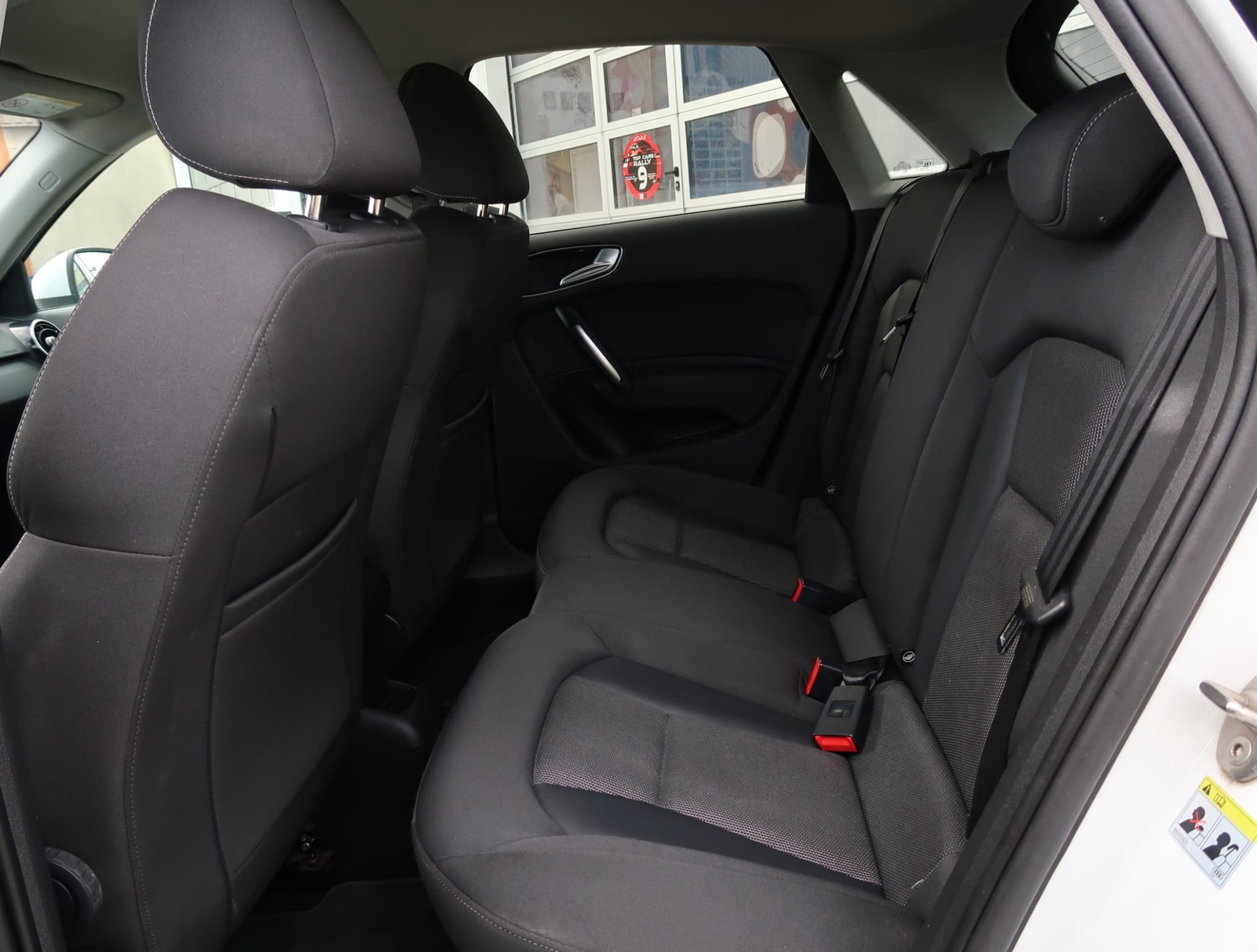 AUDI A1 Sportback 1.4 TFSI Sport S-tronic-image-26