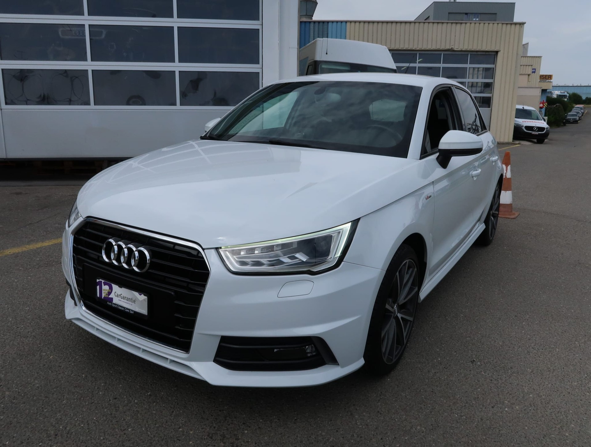 AUDI A1 Sportback 1.4 TFSI Sport S-tronic-image-0