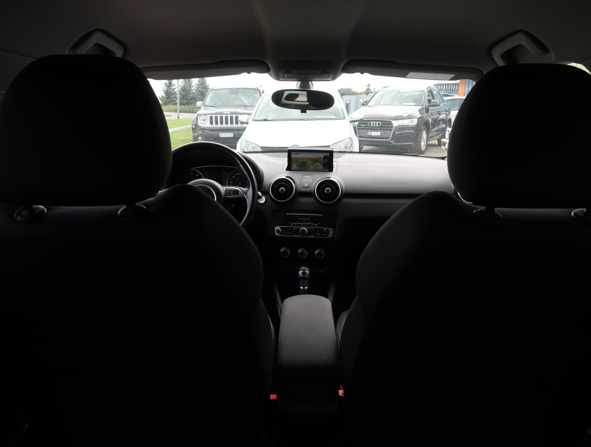 AUDI A1 Sportback 1.4 TFSI Sport S-tronic-image-25
