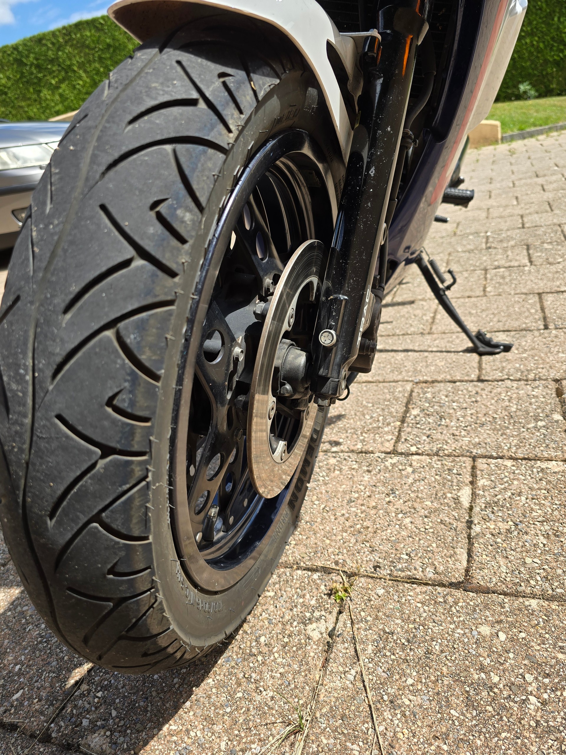 HONDA VF 500 F-image-5