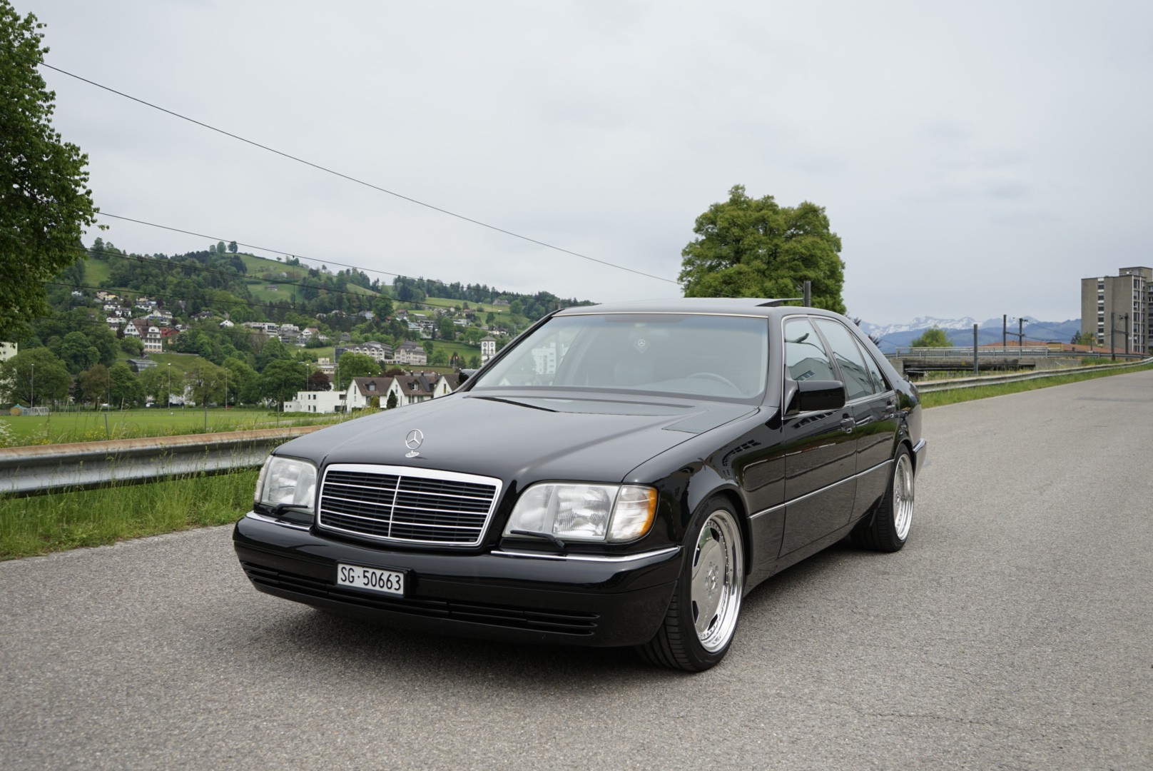 MERCEDES-BENZ SE
