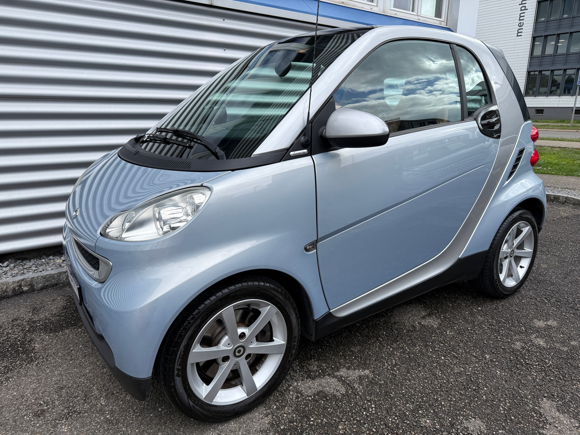 SMART fortwo limited two softouch-image-13