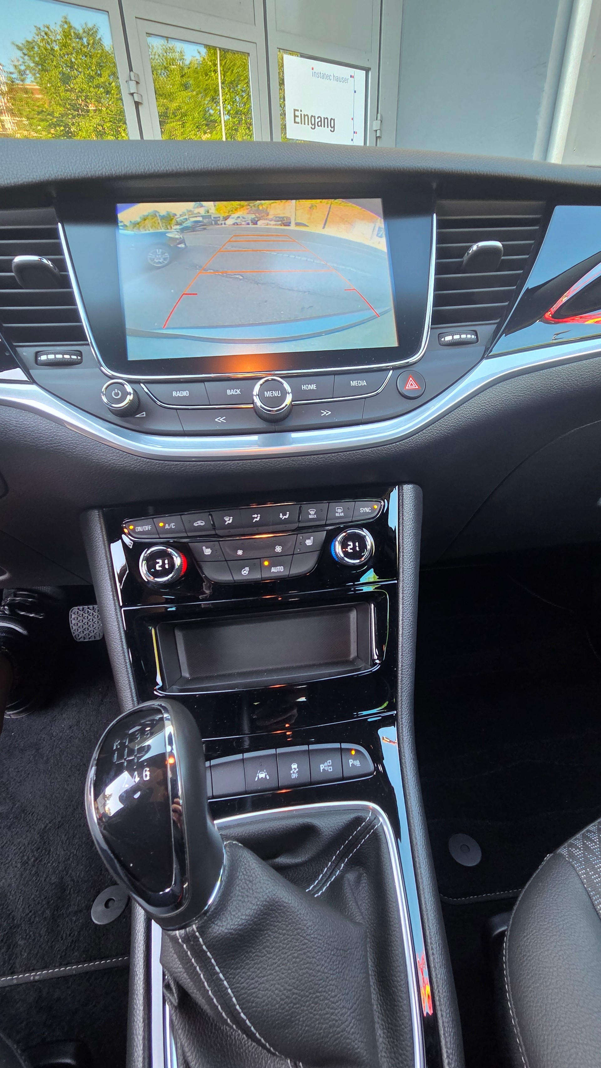 OPEL Astra Sports Tourer 1.6i Turbo Excellence-image-13