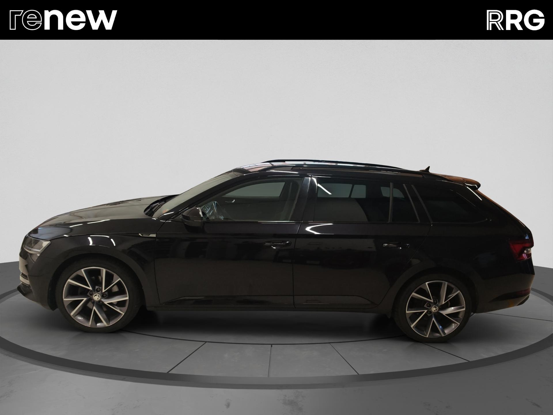 SKODA Superb 1.4 TSI Sport Line PHEV DSG-image-5