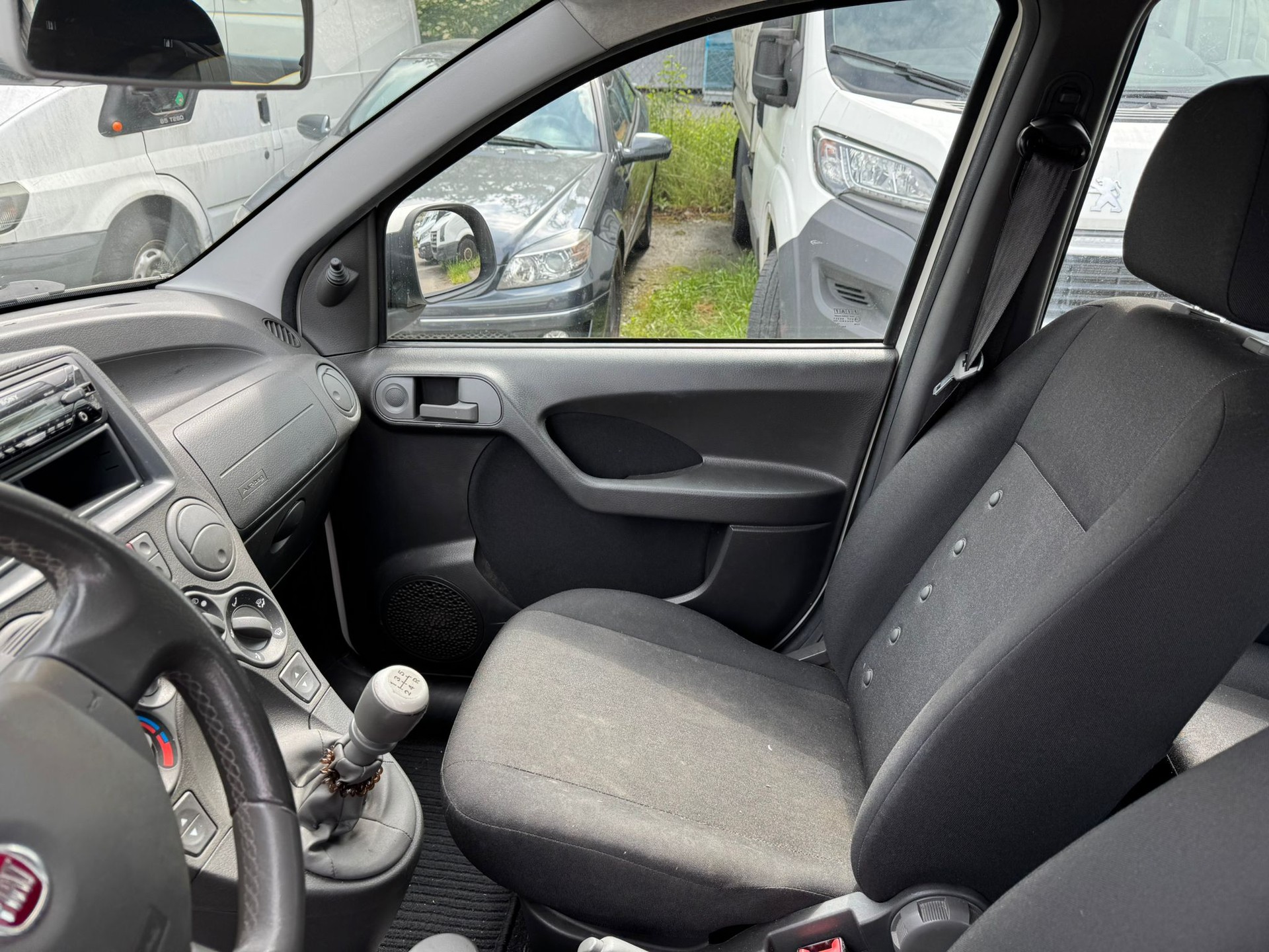 FIAT Panda 1.3 16V JTD Climbing 4x4-image-12