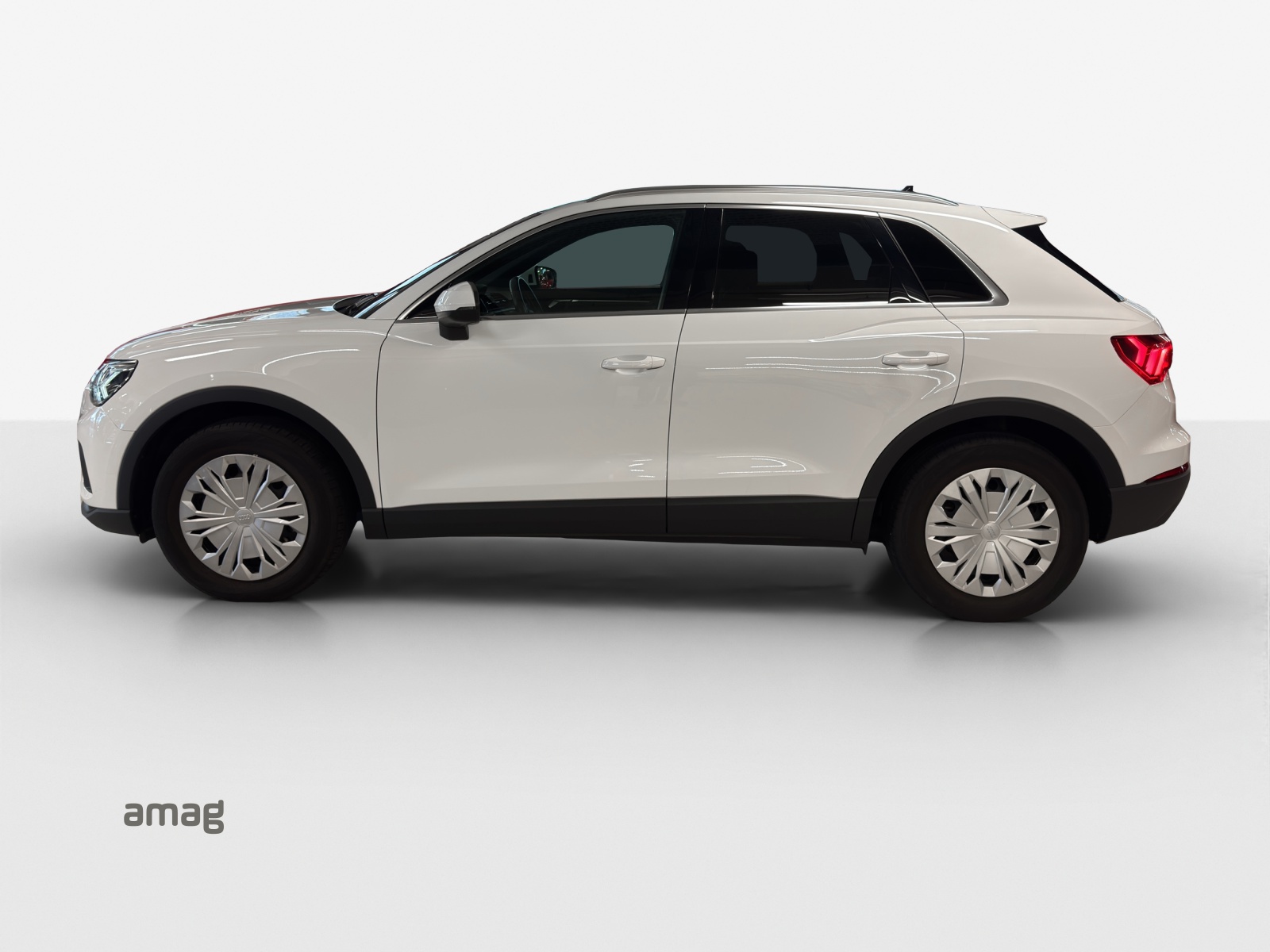 AUDI Q3 40 TFSI S line quattro S-tronic-showroom-element-1