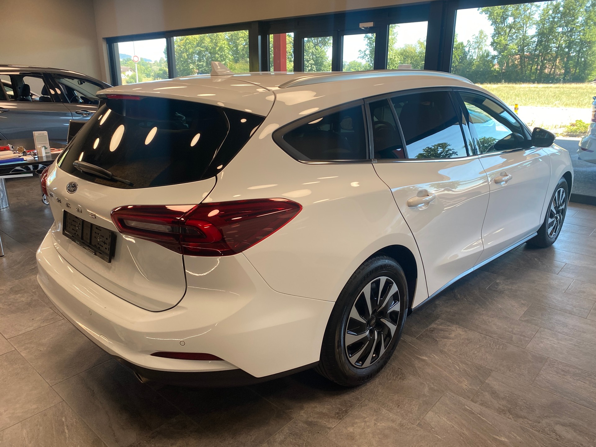FORD Focus 1.5 TDCi Titanium Automatic-showroom-element-2