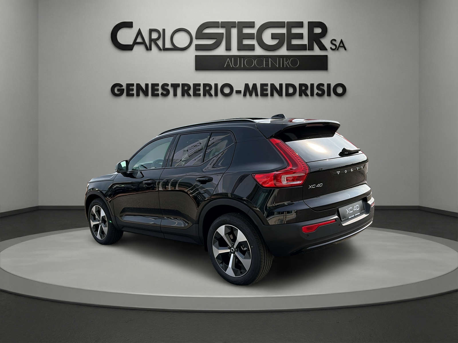 VOLVO XC40 B3 Benzin Mild Hybrid Plus Dark DCT-image-6