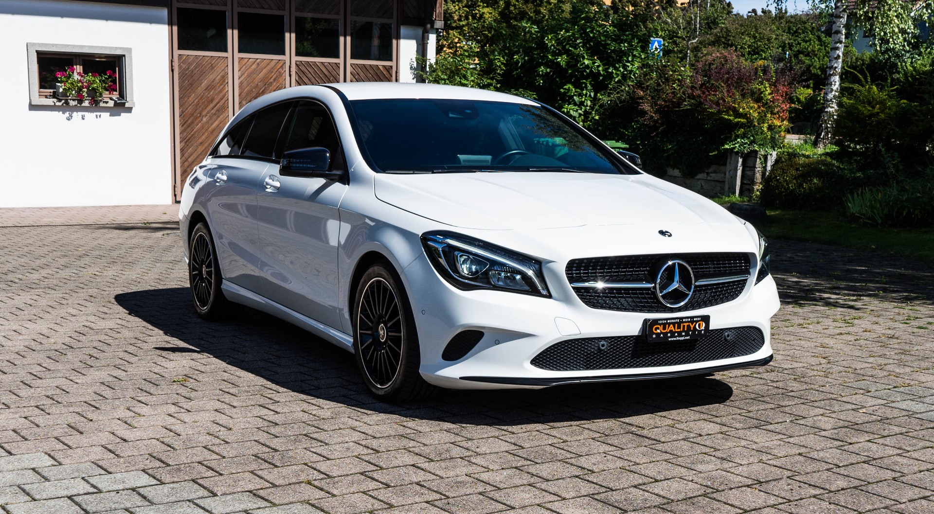 MERCEDES-BENZ CLA Shooting Brake 200 7G EXCLUSIV KESKIN-showroom-element-2