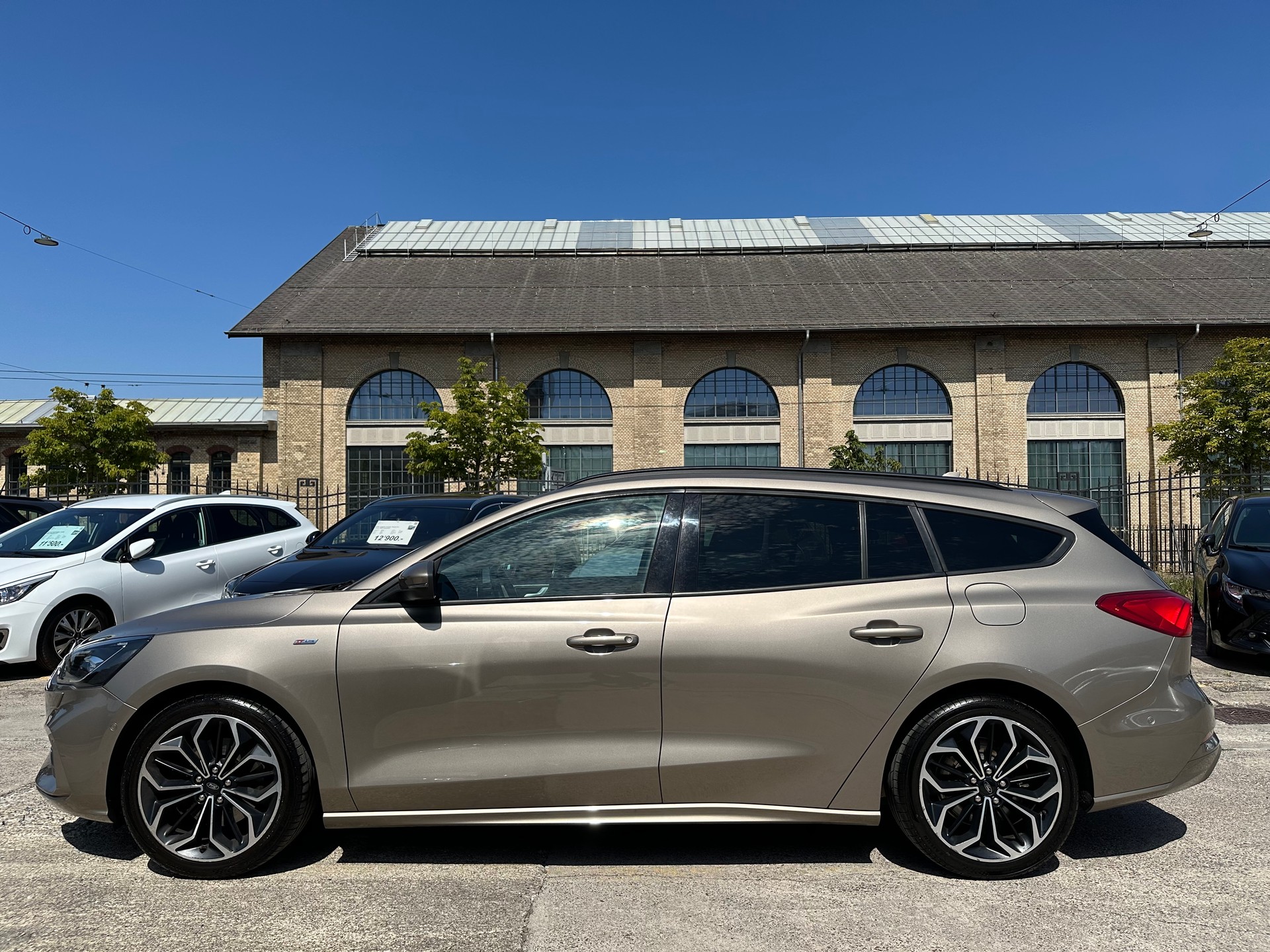 FORD Focus 1.0 SCTi Trend+-showroom-element-3