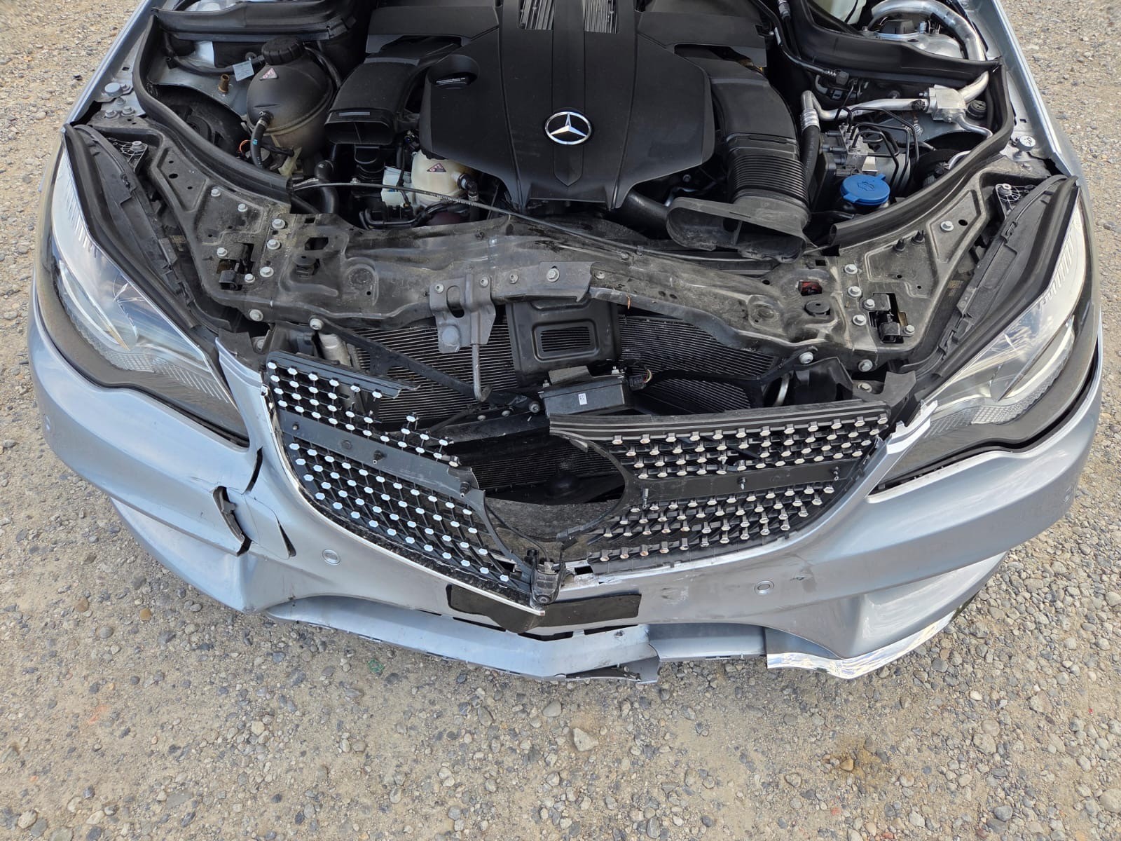 MERCEDES-BENZ E 320 Sport Edition 7G-Tronic-image-10