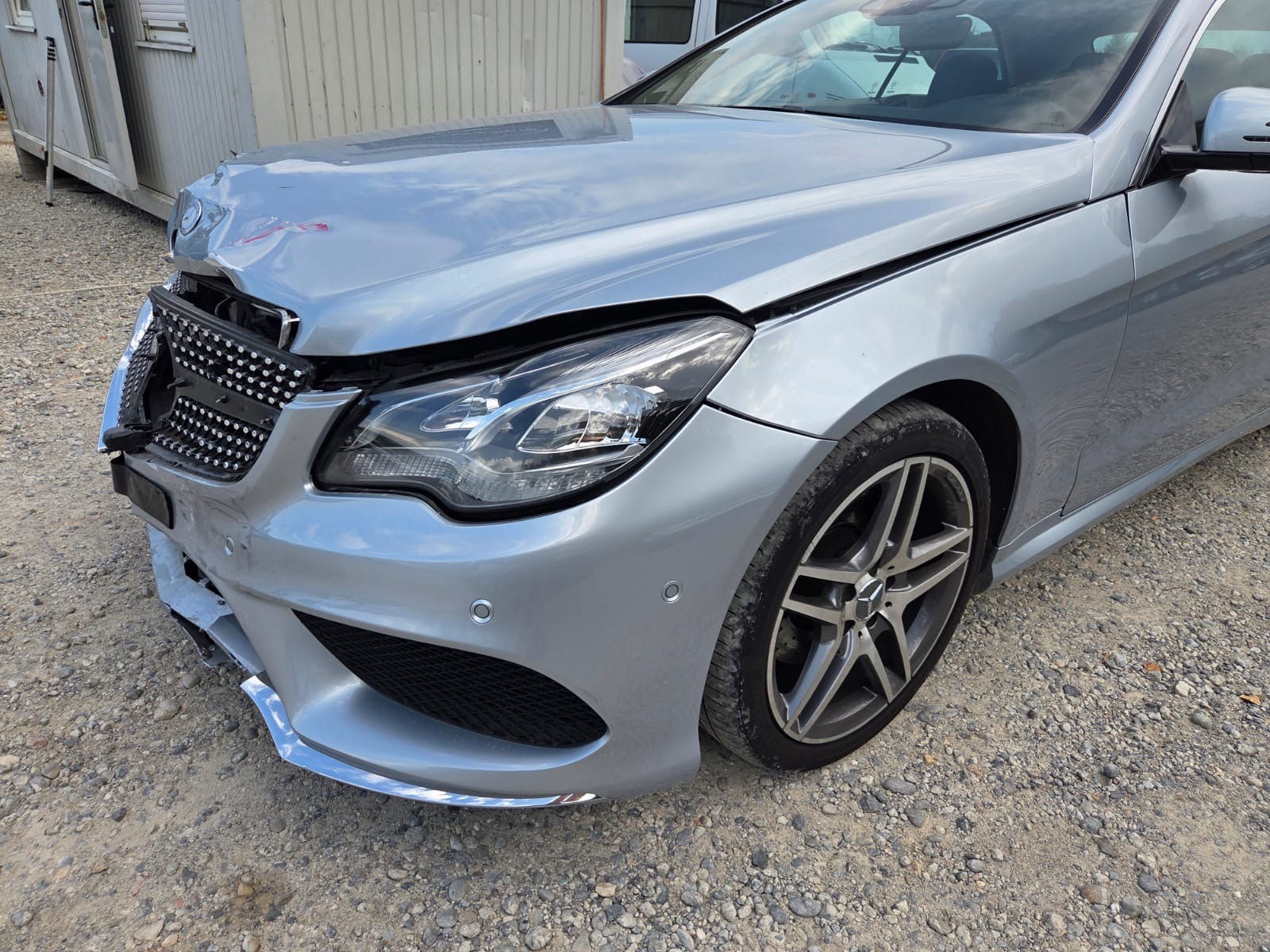 MERCEDES-BENZ E 320 Sport Edition 7G-Tronic-image-8