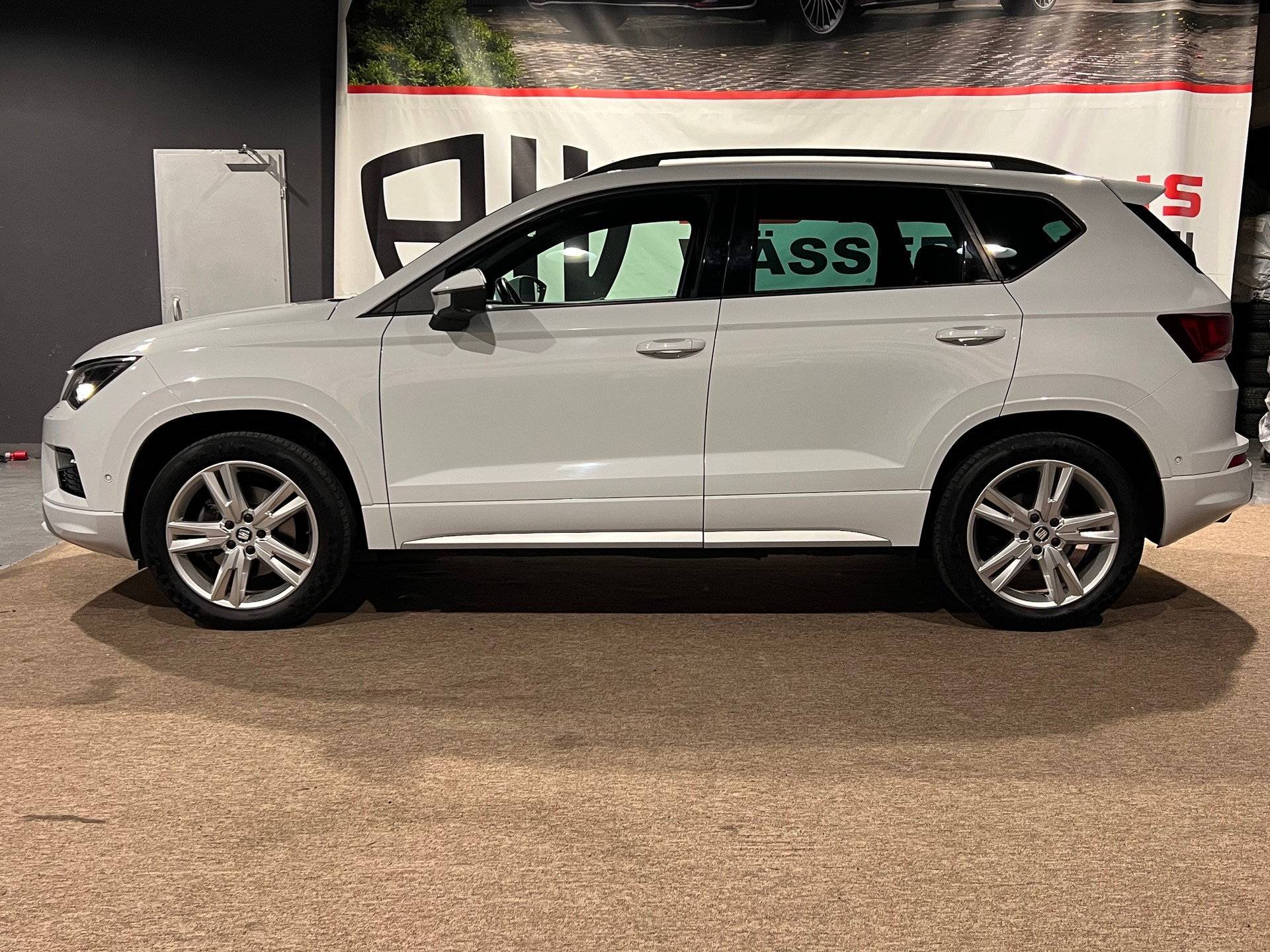 SEAT Ateca 2.0 TSI FR 4Drive DSG-image-6