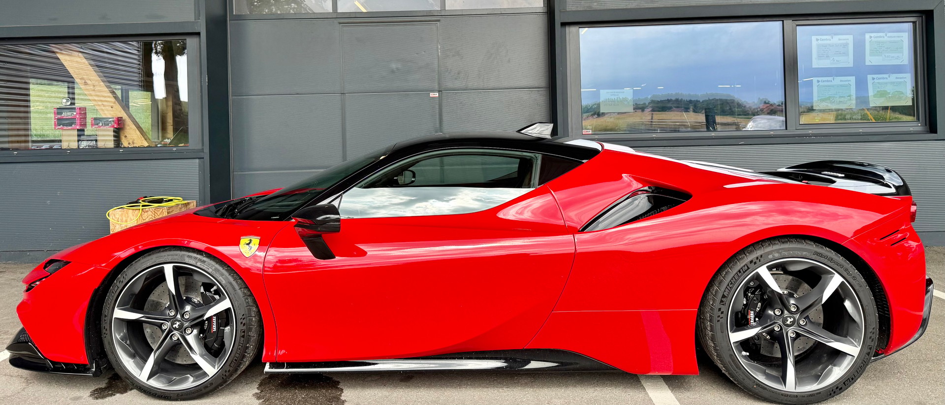 FERRARI SF90 Stradale-image-4