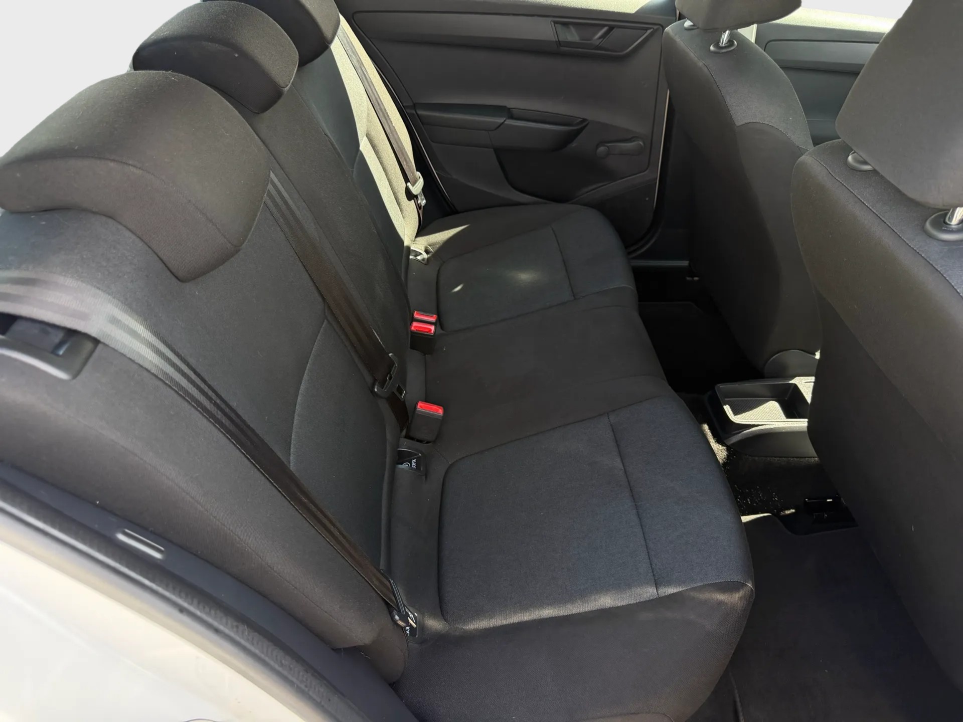 SKODA Fabia 1.0 Active-image-15