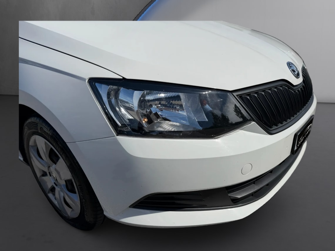 SKODA Fabia 1.0 Active-image-8