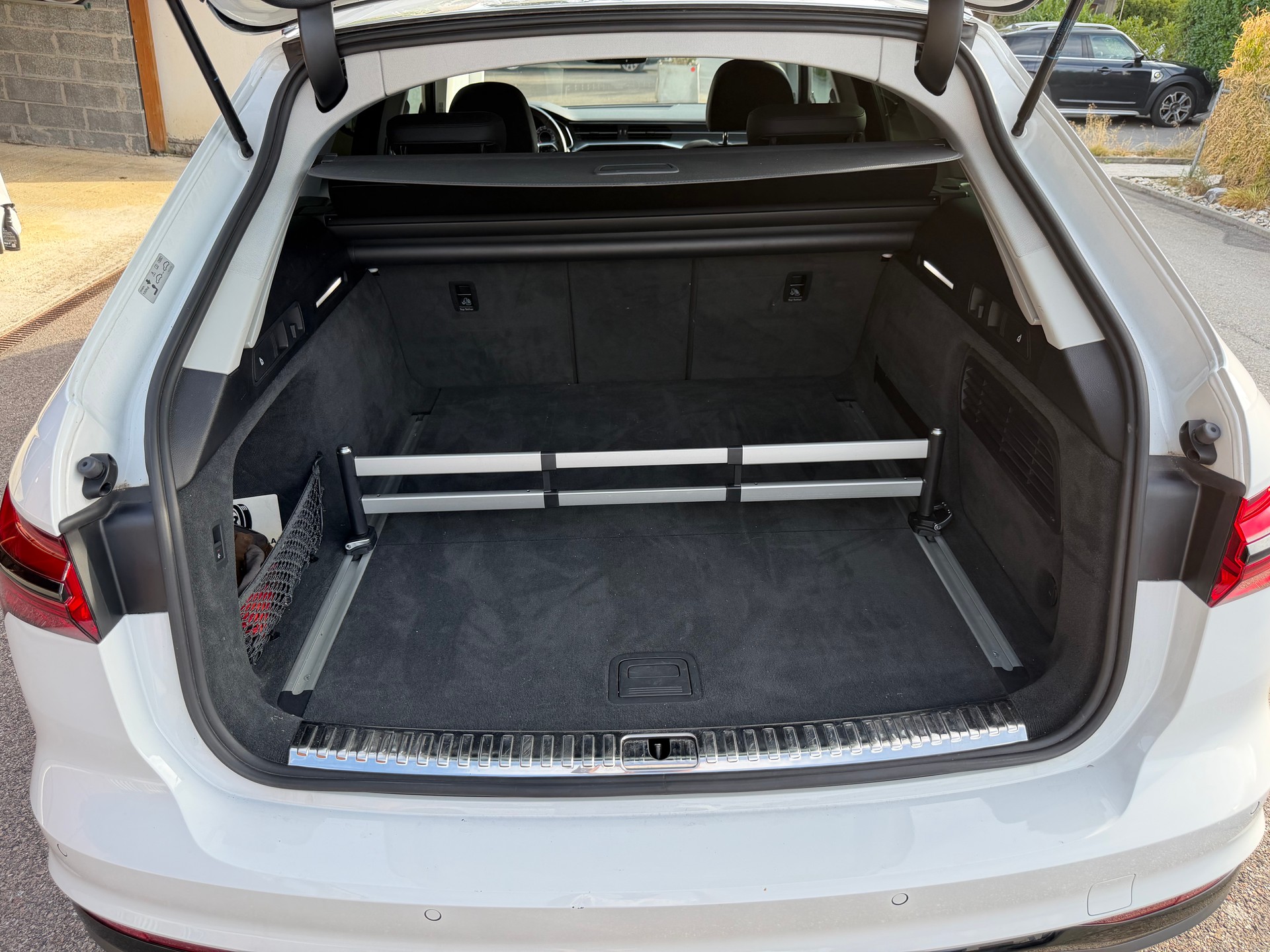 AUDI A6 allroad 55 TFSI quattro S-tronic-image-3