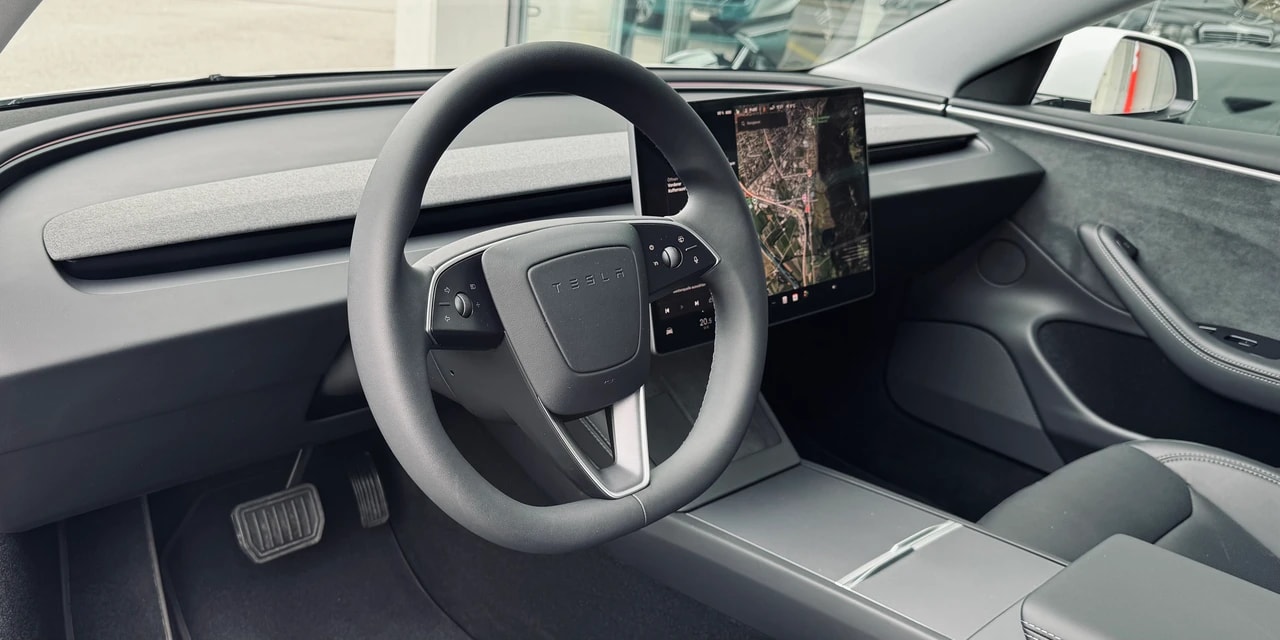 TESLA Model 3 Long Range Dual Motor AWD-image-6