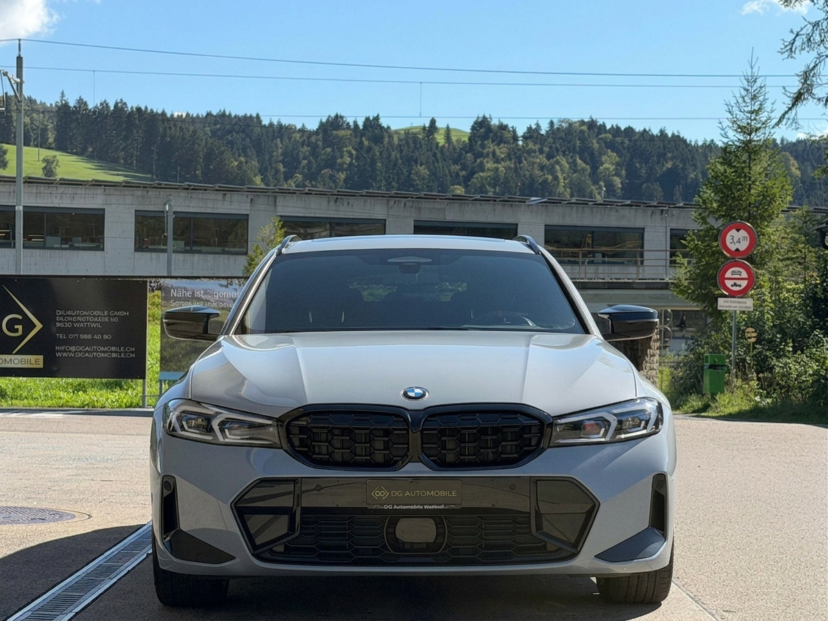 BMW M340i xDrive 48V Touring Steptronic *Vollausstattung**Ledersitze**Anhängerkupplung**Panorama**Driving Assist. Pro**Standheizung*-showroom-element-2