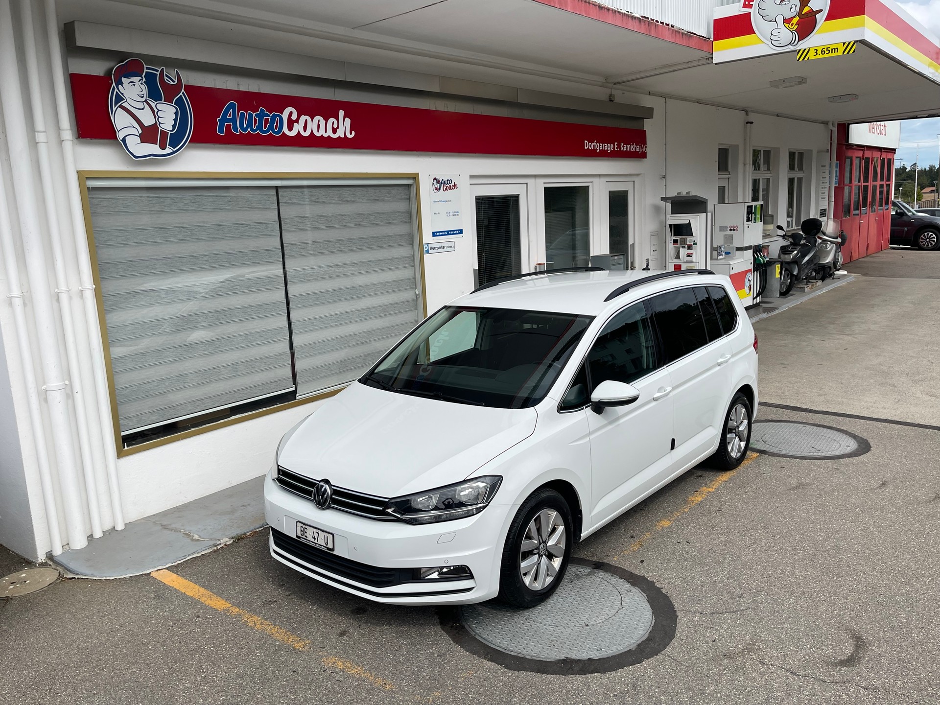VW Touran 2.0 TDI BlueMotion Technology Highline DSG-image-2