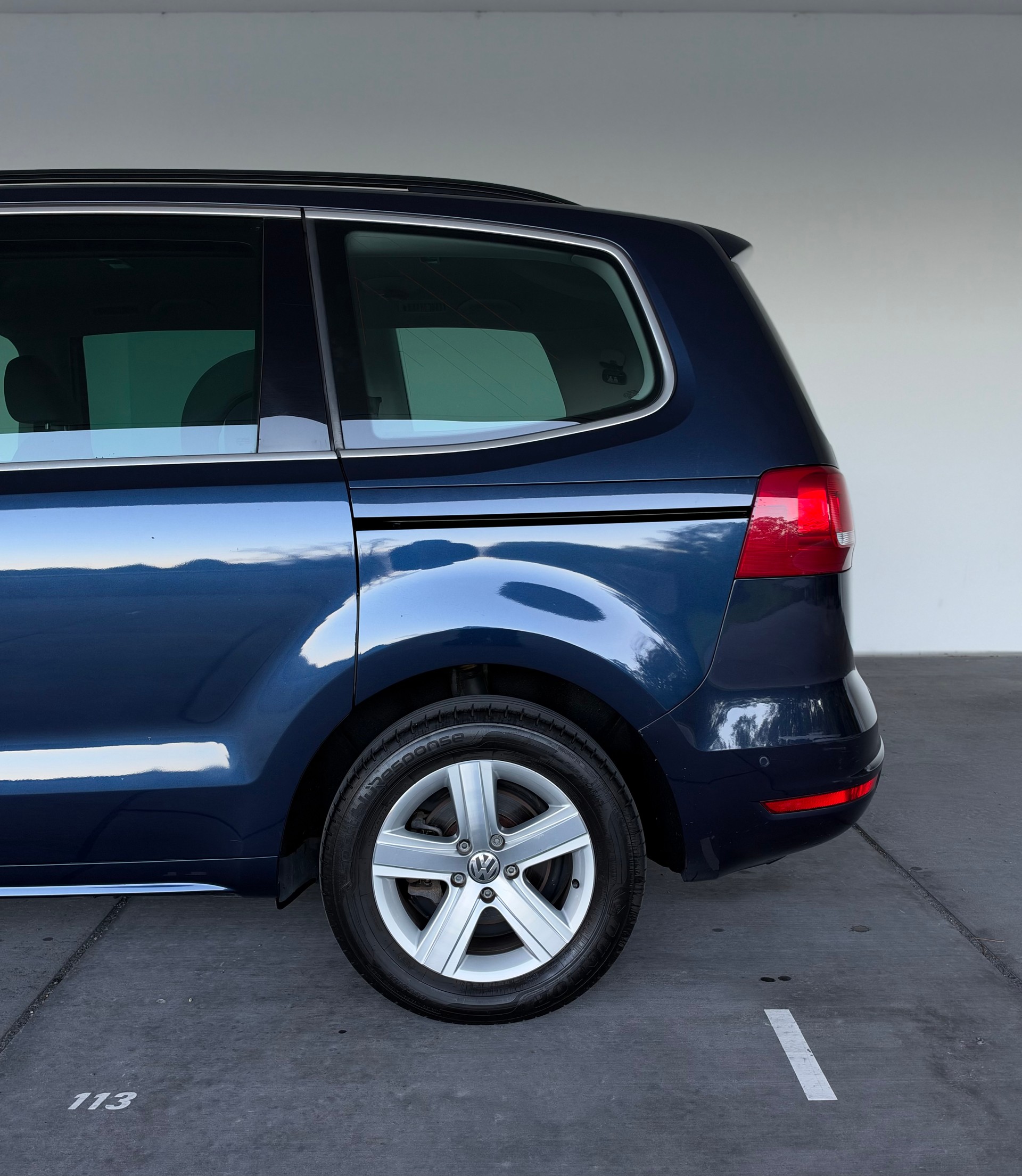 VW Sharan 1.4 TSI BlueMotion Technology Highline DSG-showroom-element-3