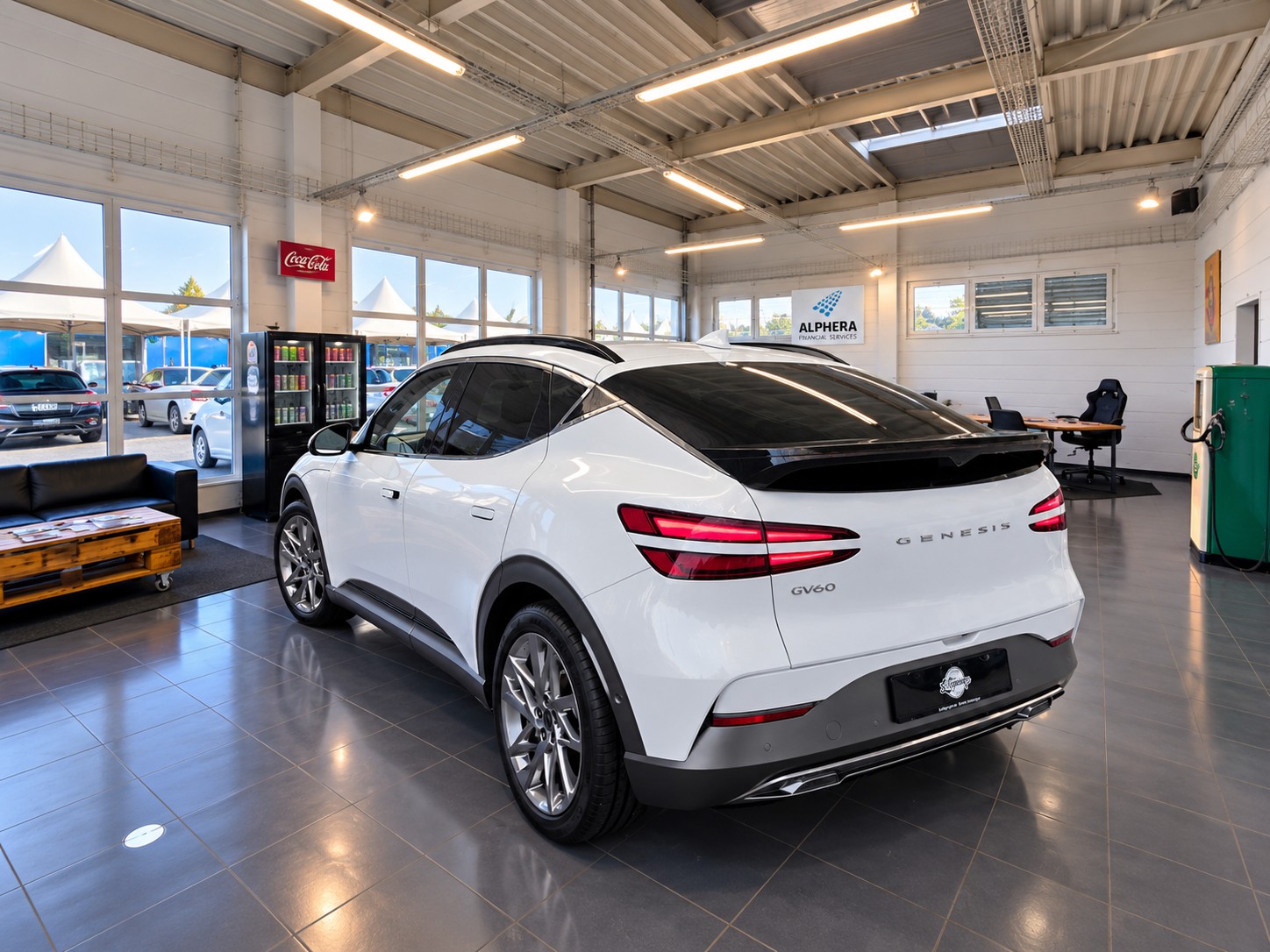 GENESIS GV60 77.4 kWh Sport AWD 4X4 318PS (CH Auto)-showroom-element-3