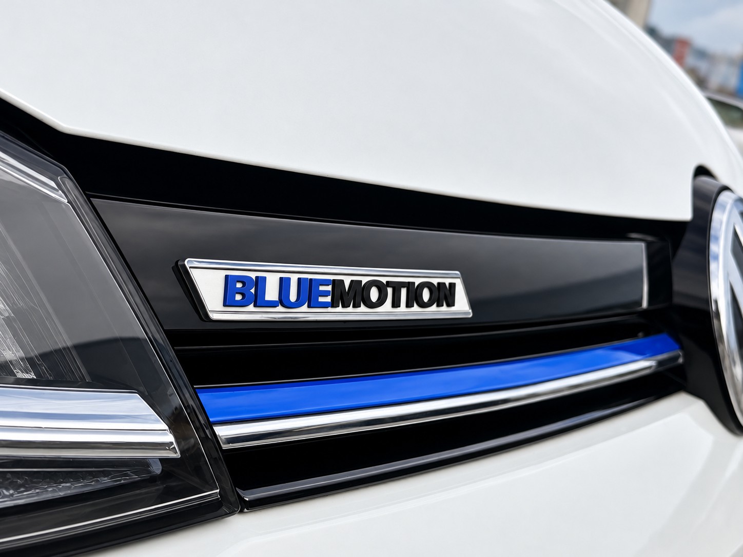 VW Golf 1.5 TGI BlueMotion Comfortline DSG *12 Monate / 20‘000km Garantie*-showroom-element-2