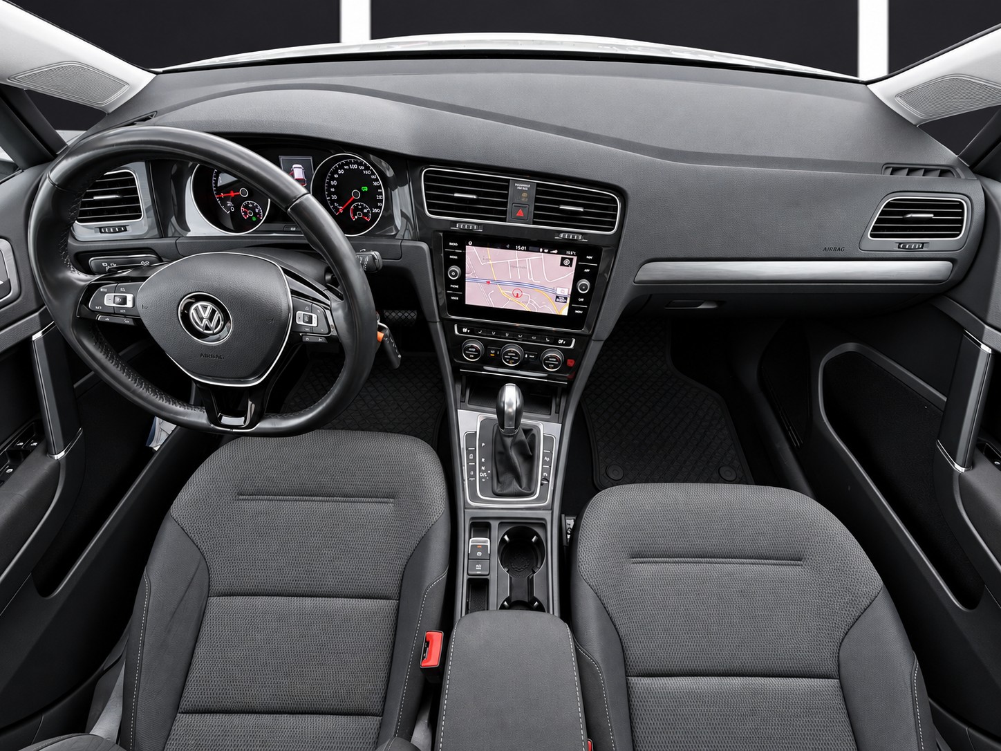 VW Golf 1.5 TGI BlueMotion Comfortline DSG *12 Monate / 20‘000km Garantie*-image-30