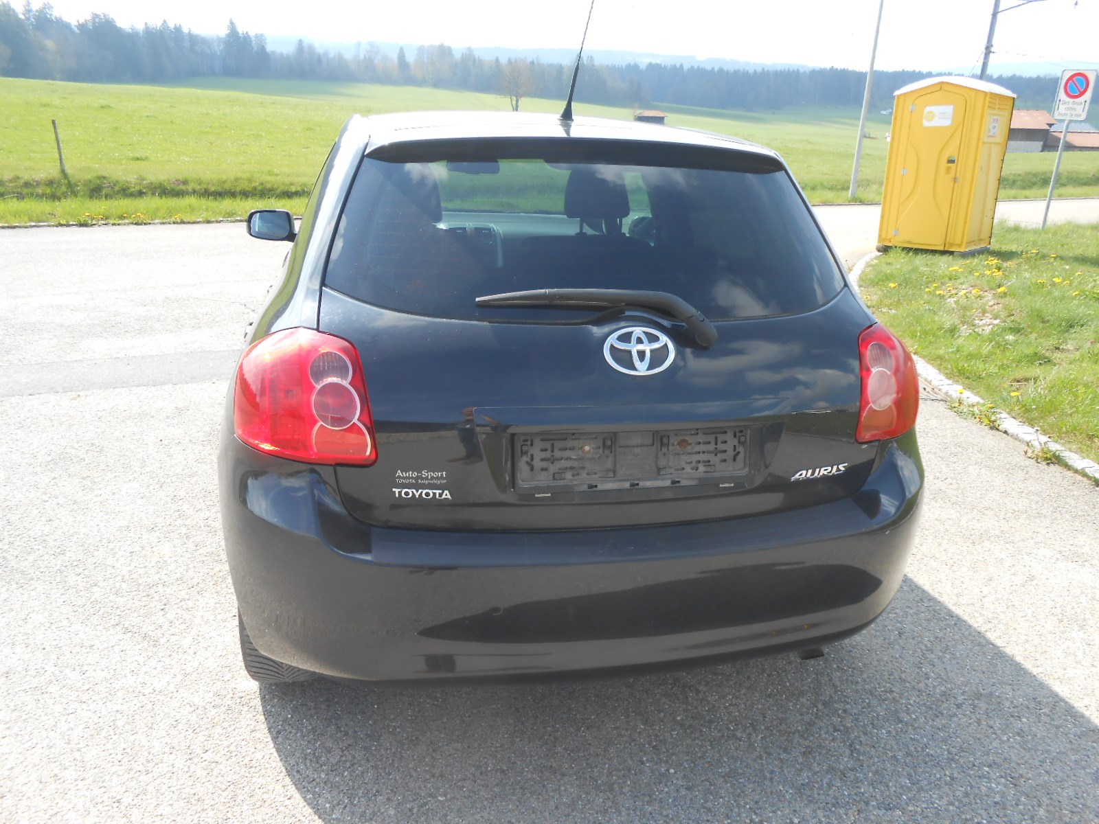 TOYOTA Auris 2.2 D-4D CleanPower Linea Sol Premium-image-6
