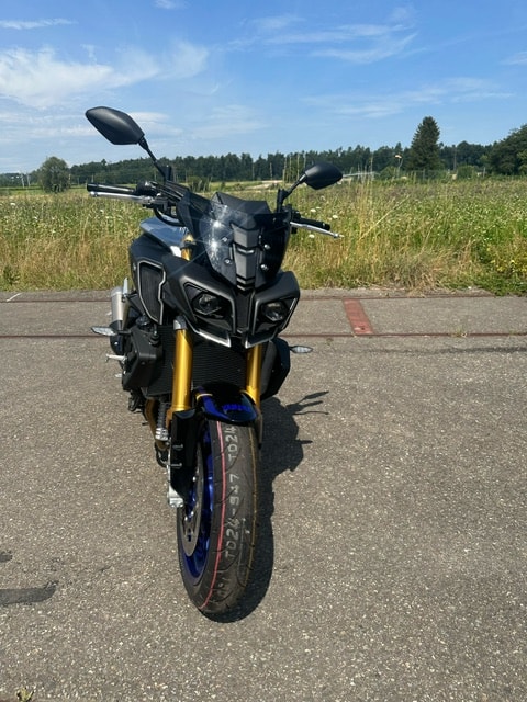 YAMAHA MT-10 SP ABS-image-1