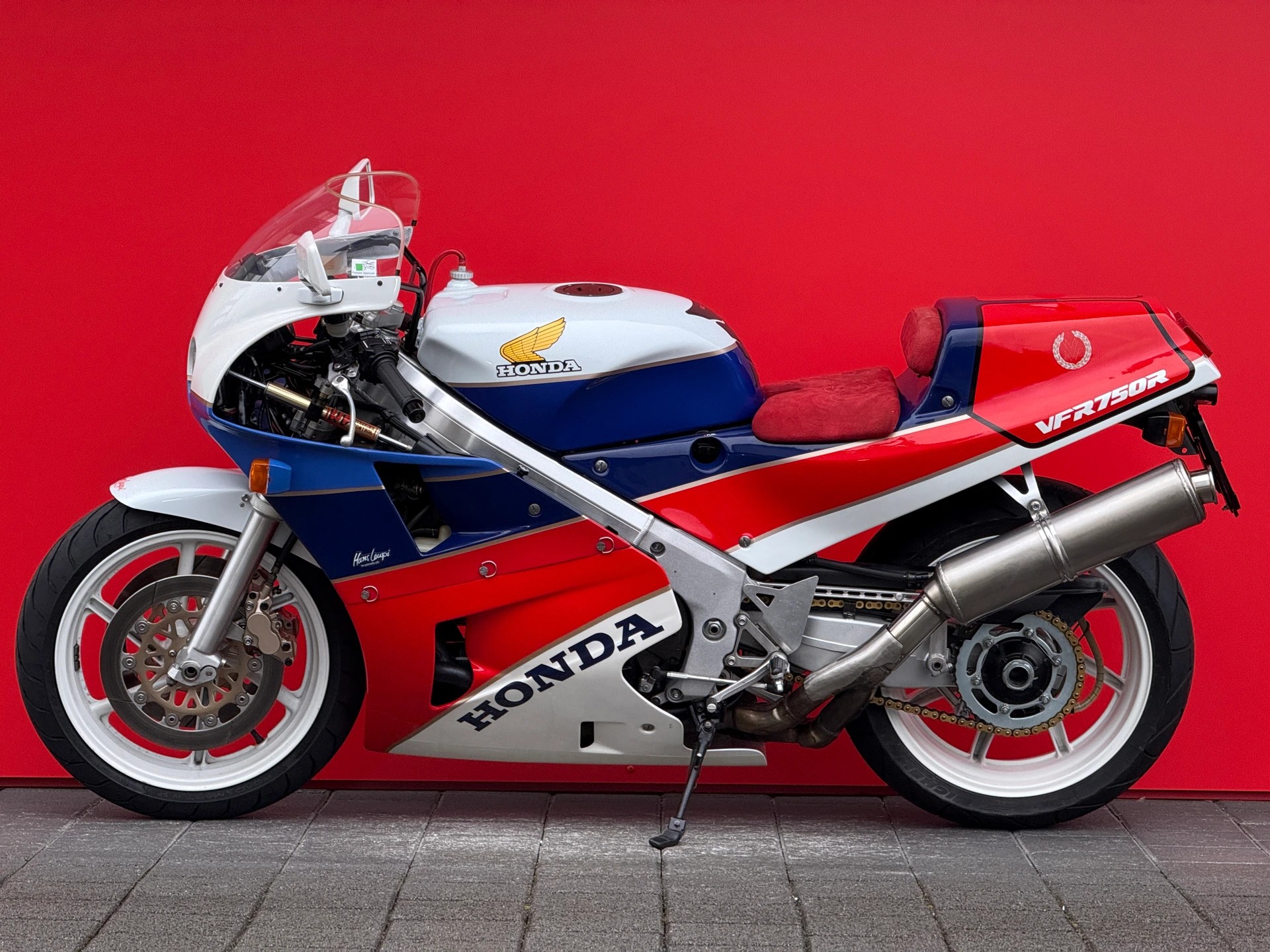 HONDA VFR 750 R [RC30]-image-2