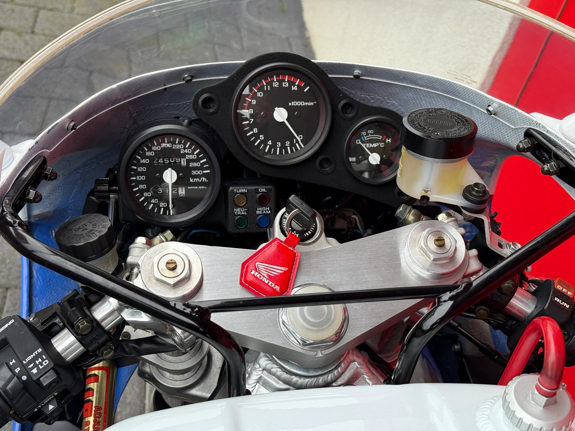 HONDA VFR 750 R [RC30]-image-6
