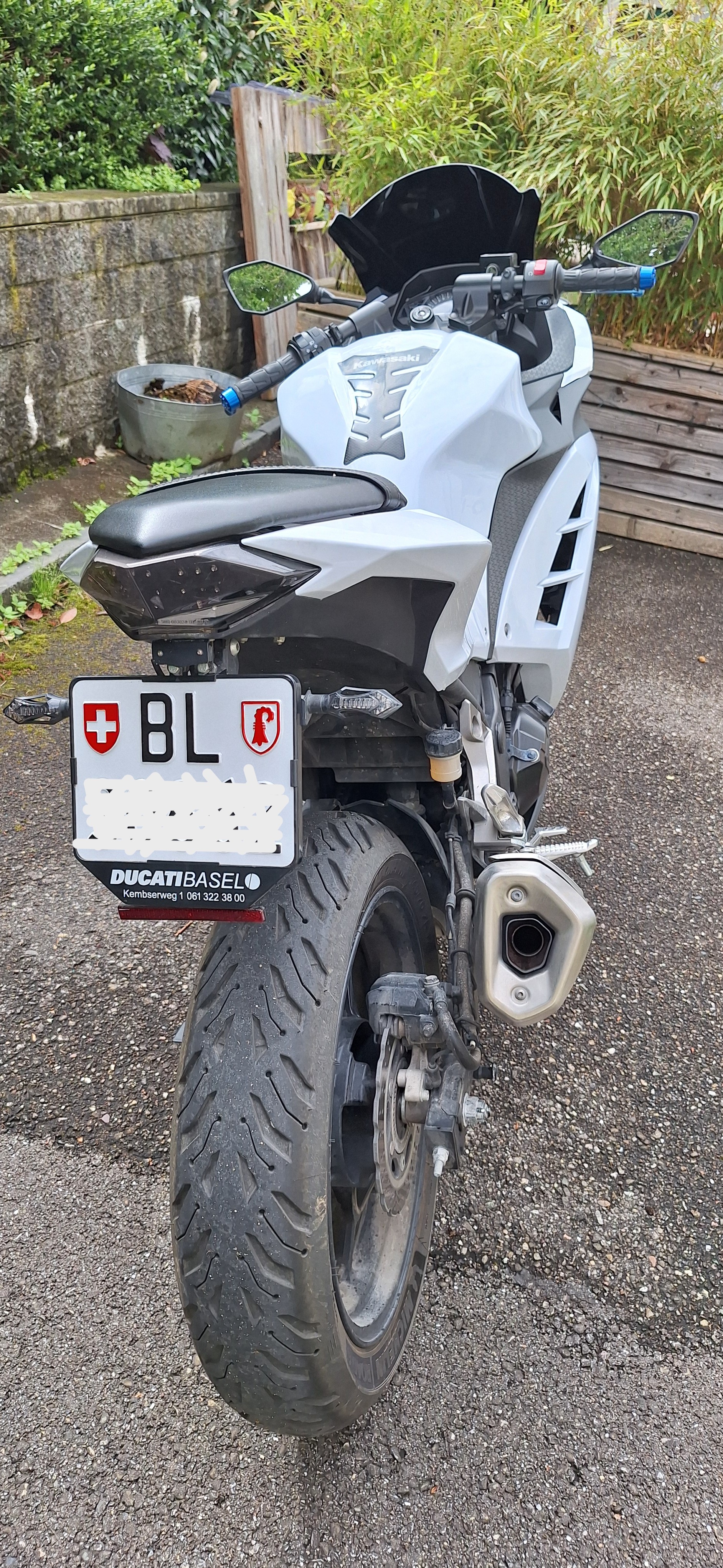KAWASAKI Ninja 300 ABS-image-2